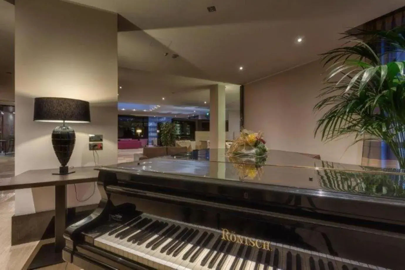 Lobby or reception in Quality Hotel Green Palace Lobby or reception in Quality Hotel Green Palace