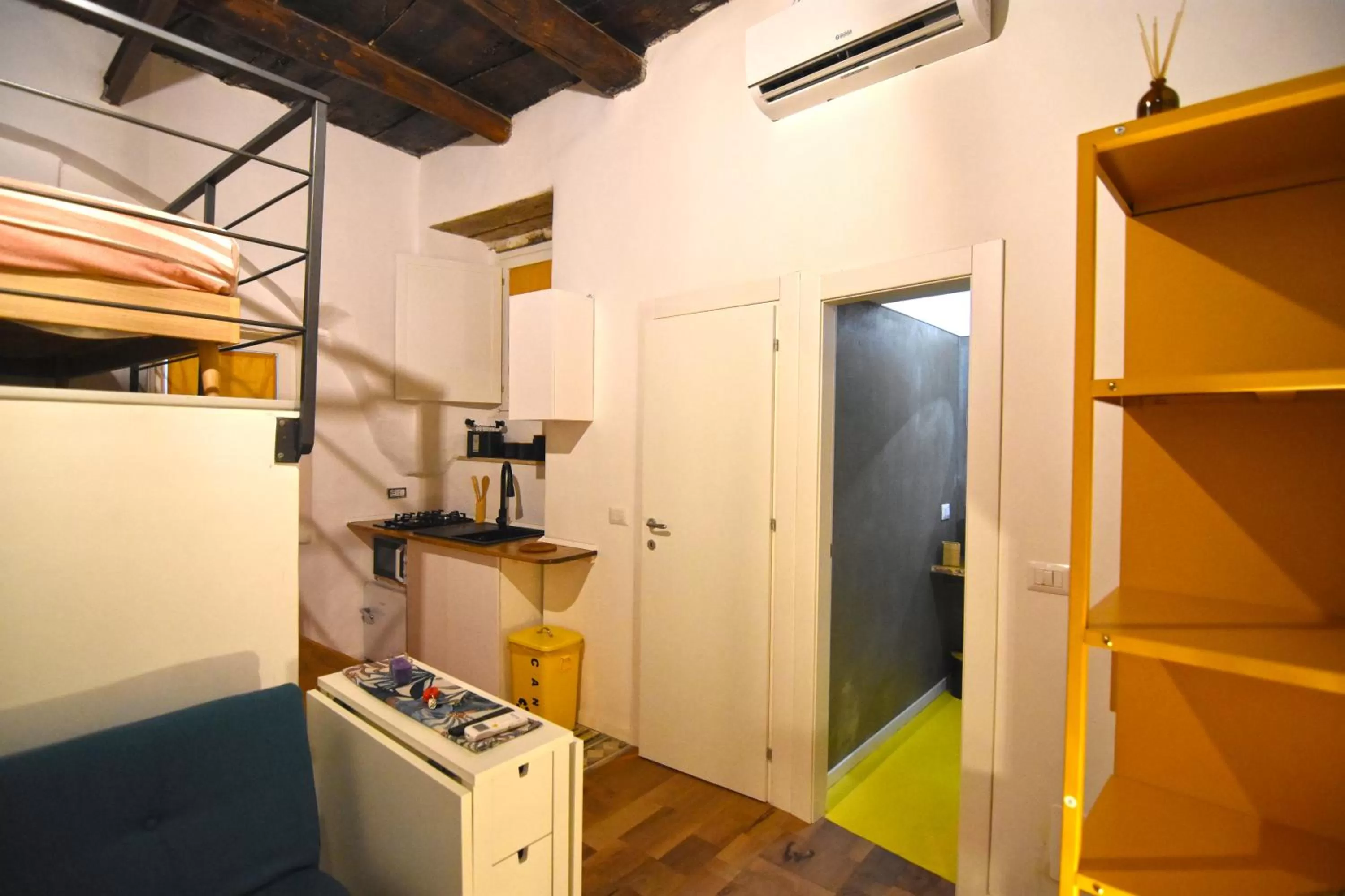 TV and multimedia, Kitchen/Kitchenette in La Dimora di Artemide B&B