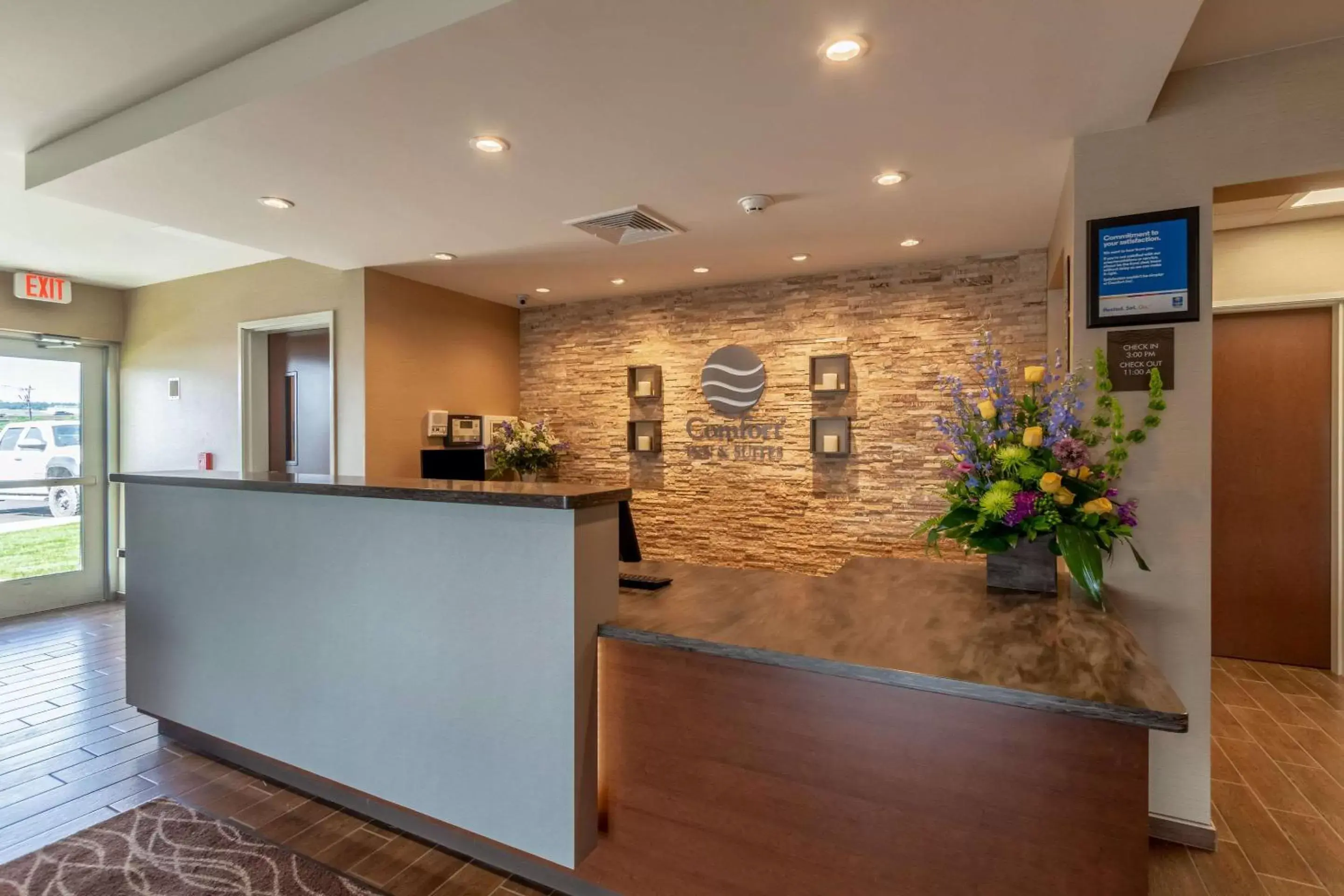 Lobby or reception, Lobby/Reception in Comfort Inn & Suites - Harrisburg Airport - Hershey South