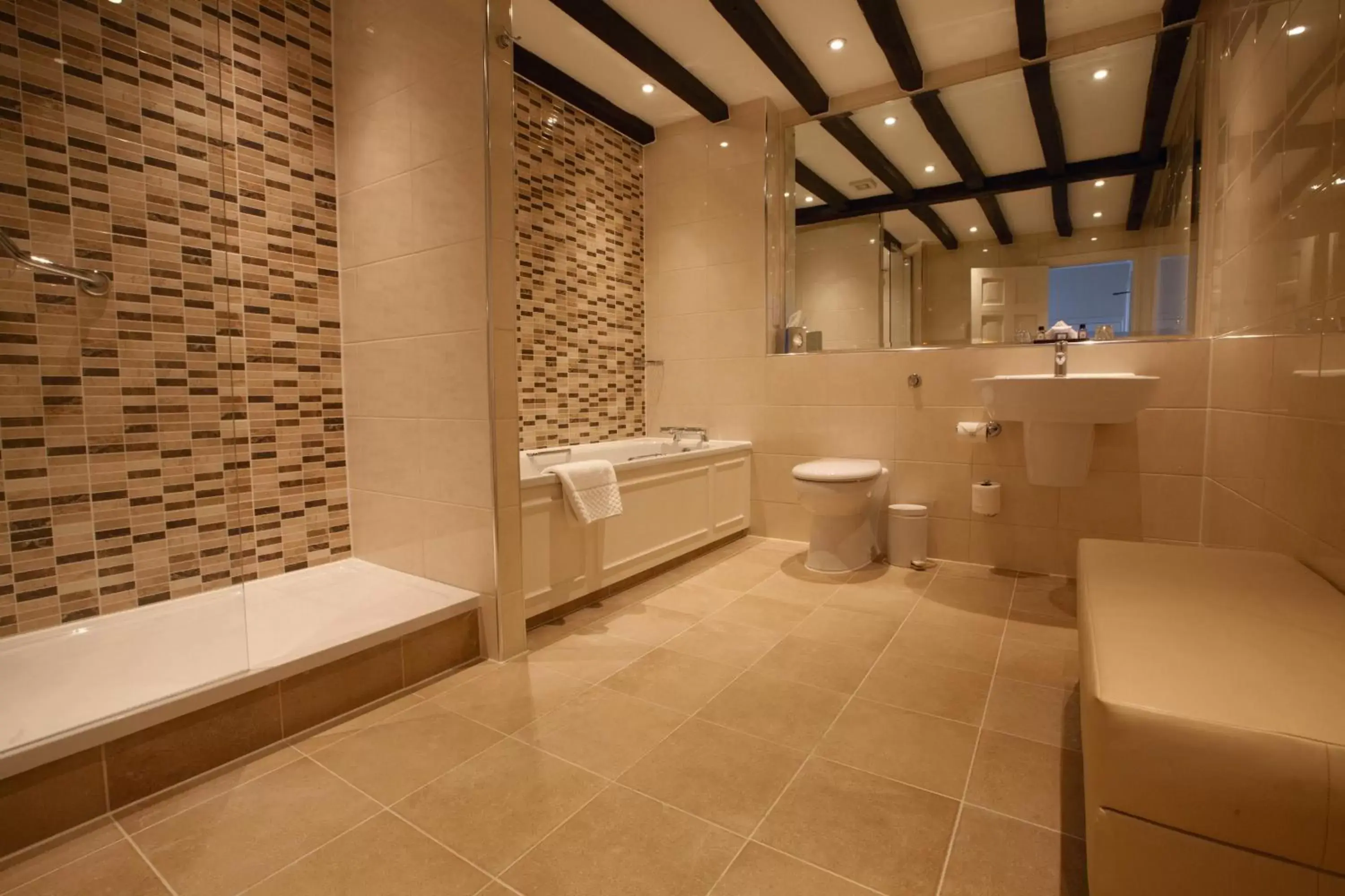 Bathroom in Macdonald Bear Hotel