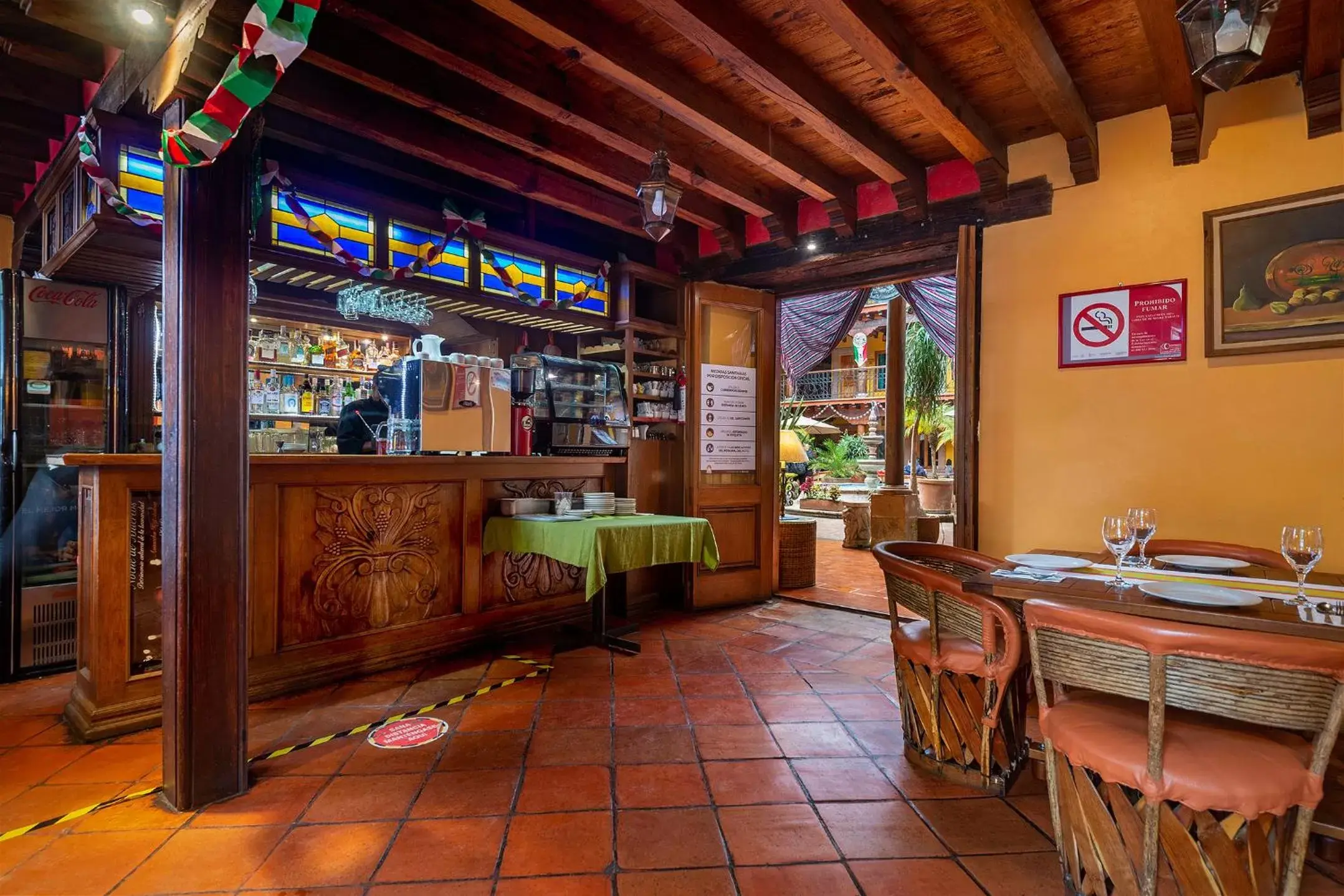 Restaurant/places to eat in Hotel la Parroquia