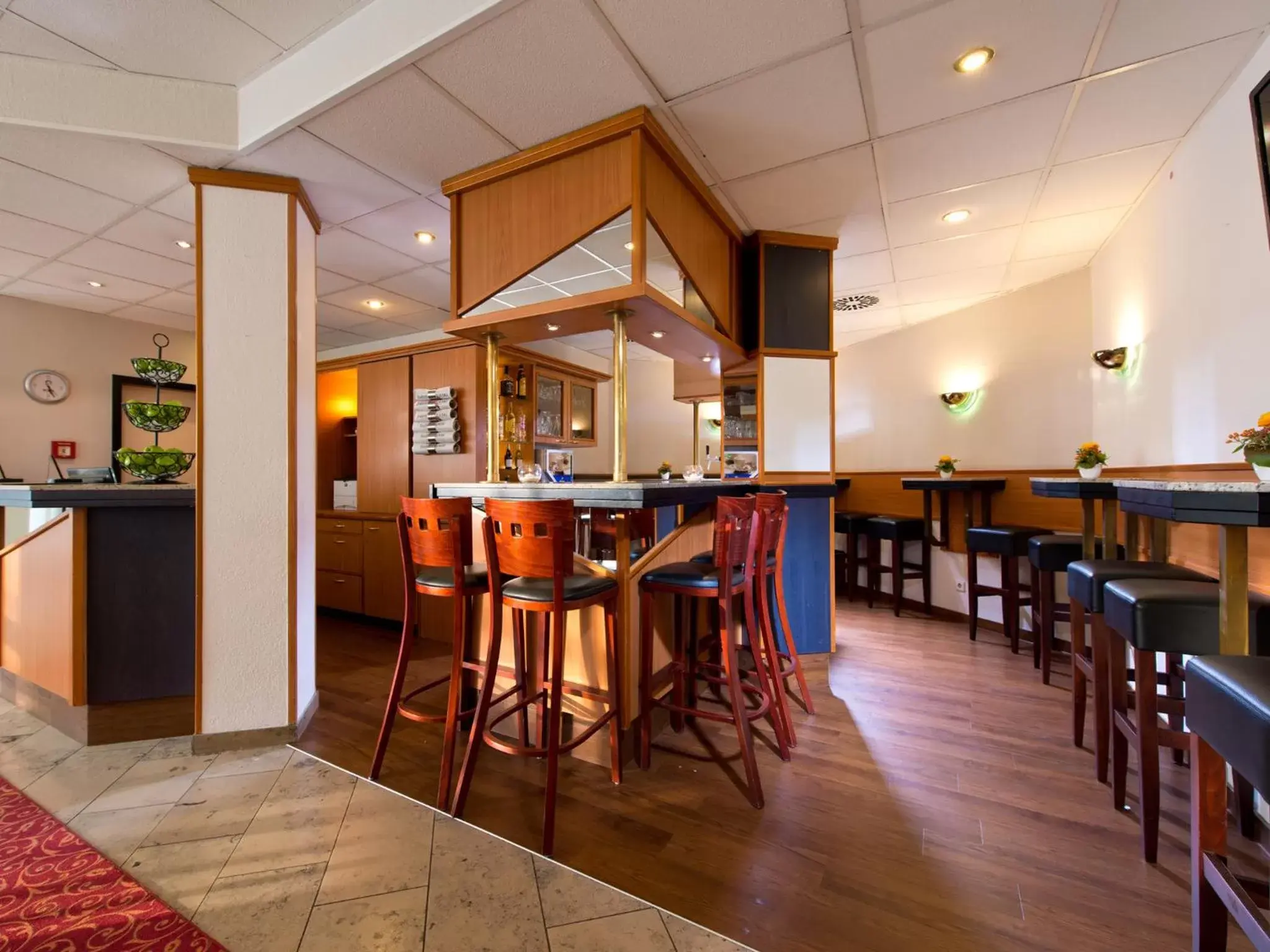 Lounge or bar in ACHAT Hotel Darmstadt Griesheim Lounge or bar in ACHAT Hotel Darmstadt Griesheim