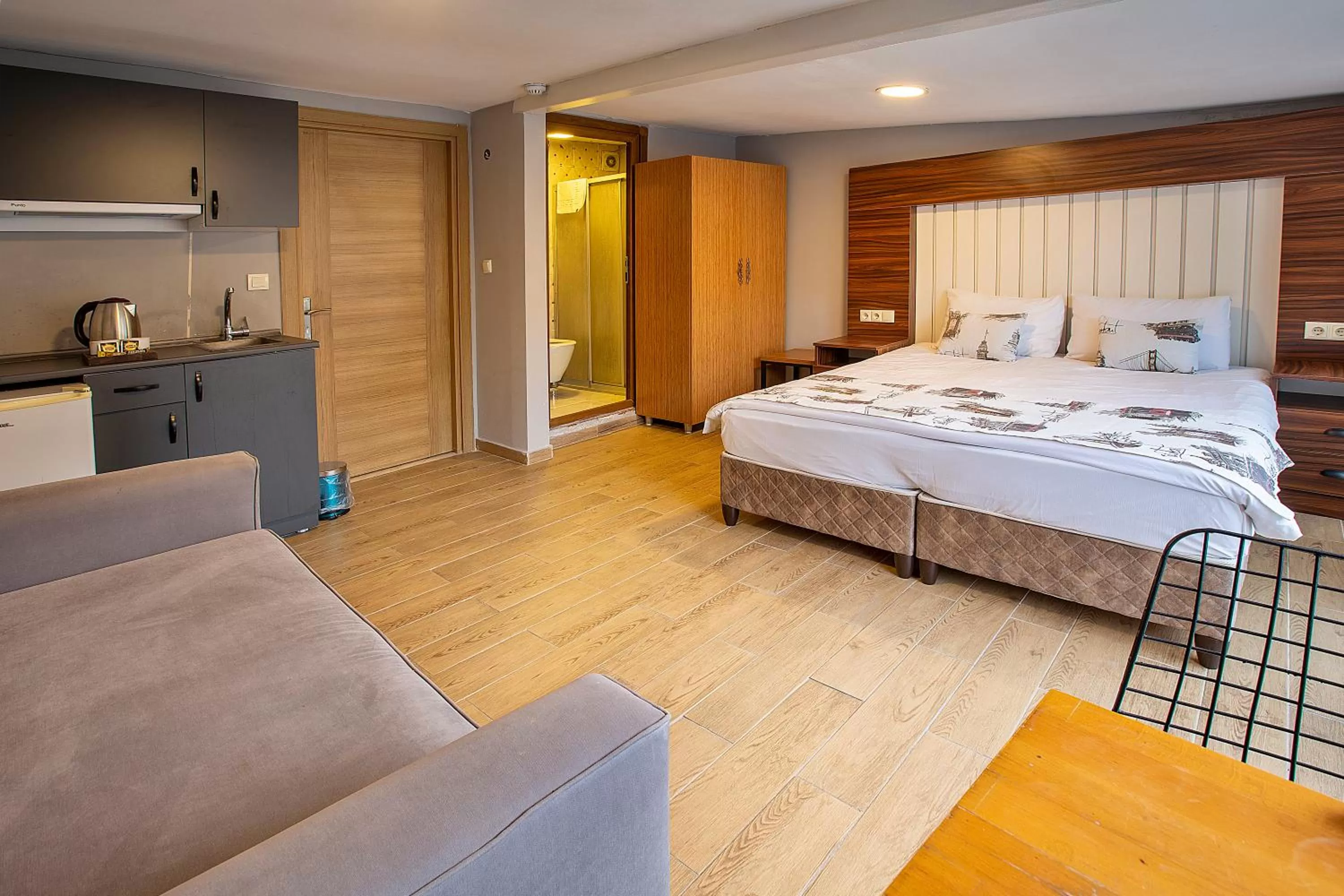 Bed in Pera Sultan Suit