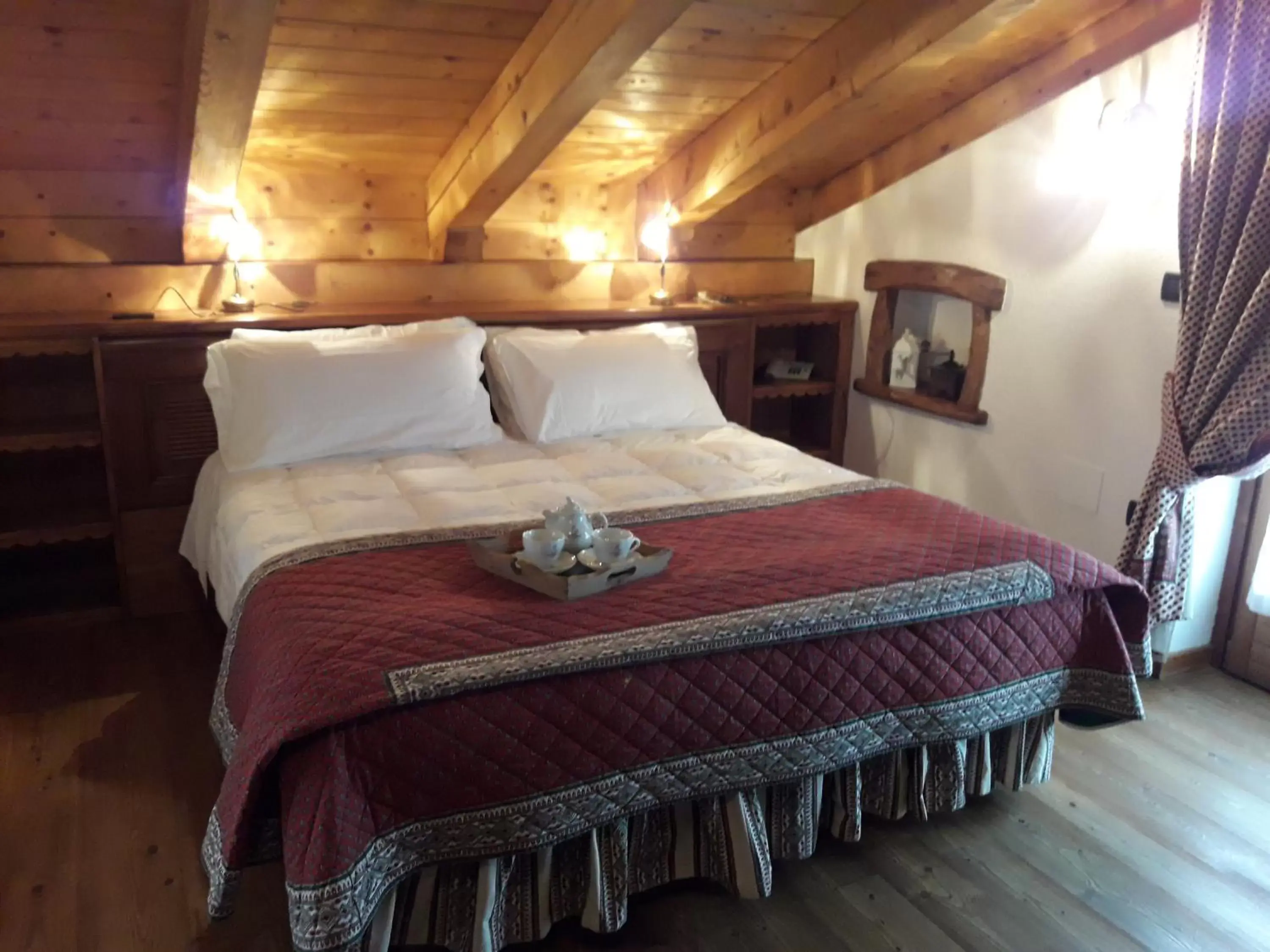 Photo of the whole room, Bed in Hotel Lo Campagnar