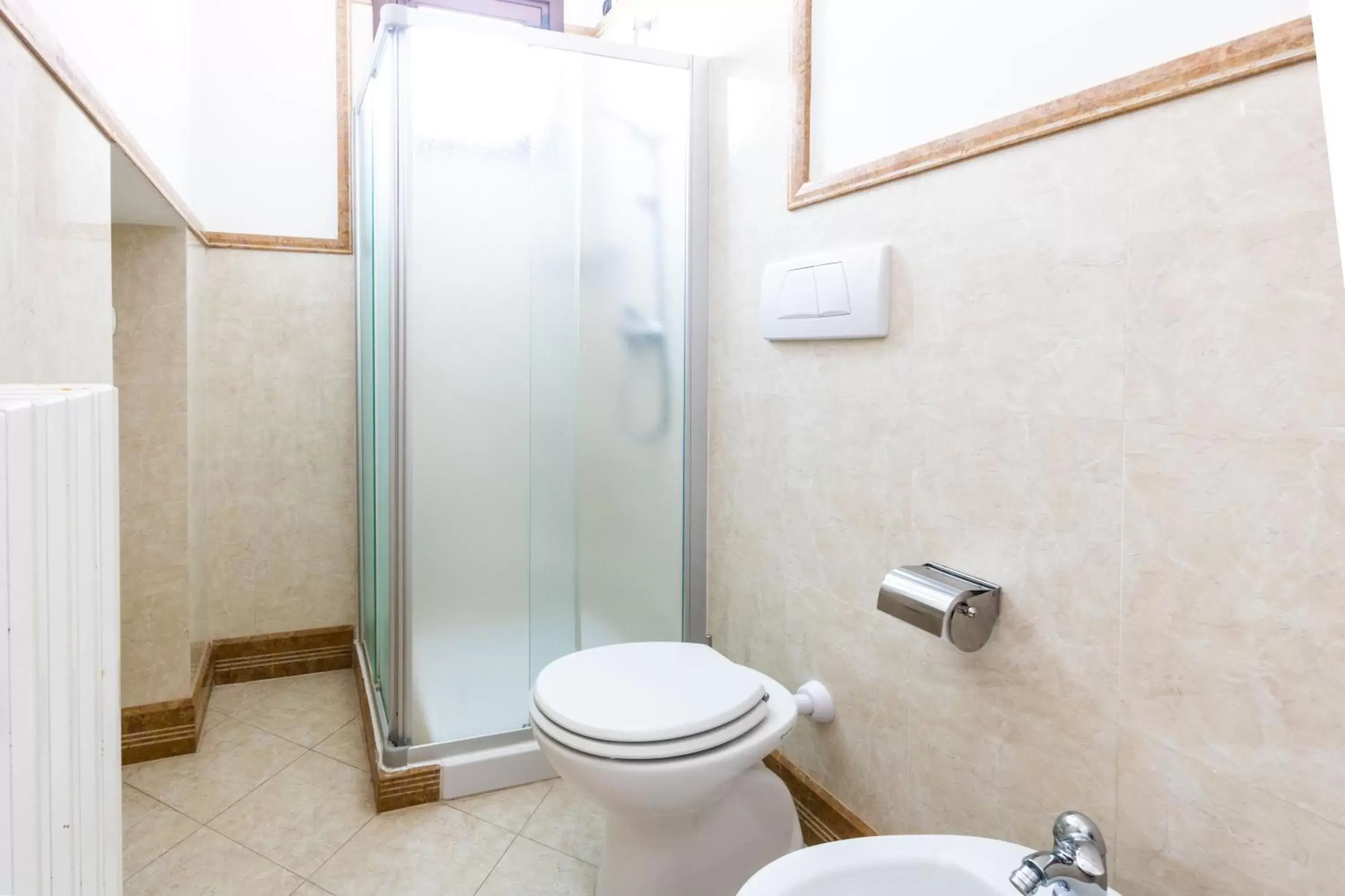 Bathroom in Insula suite