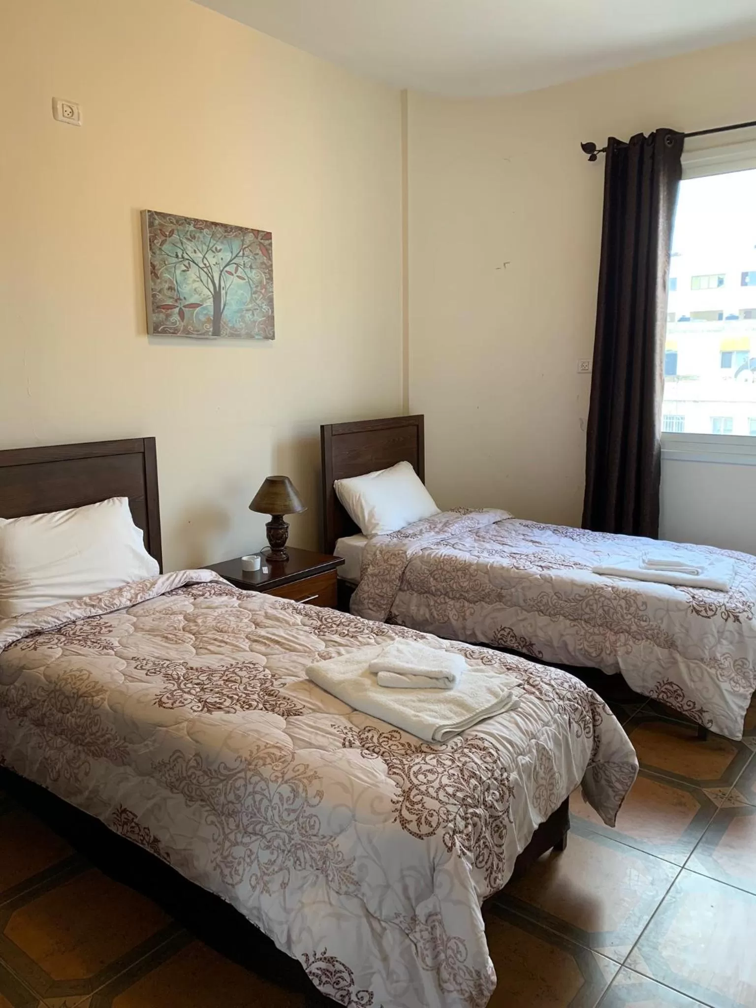 Property building, Bed in Orient Hotel