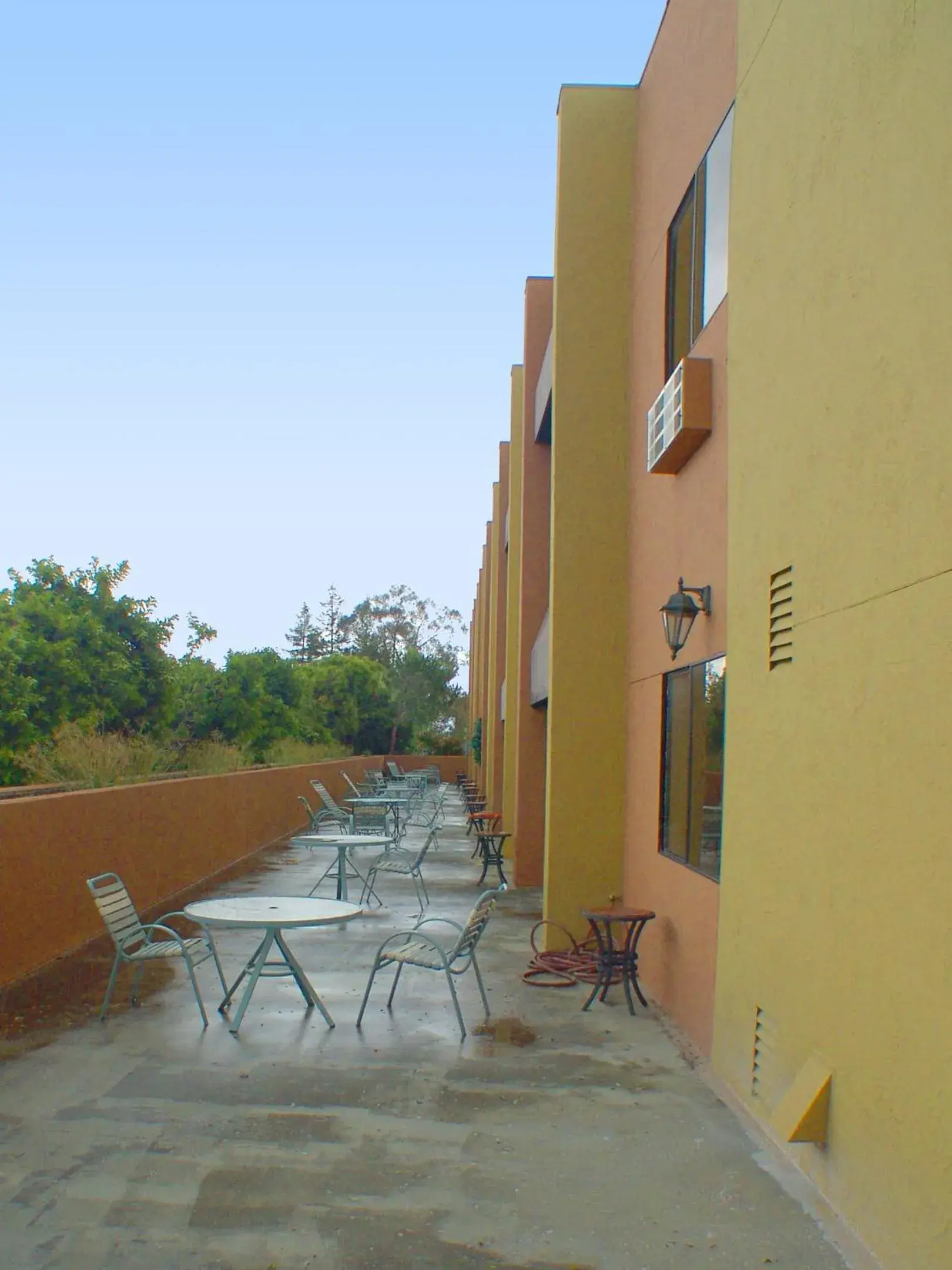 Patio in Carlyle Hotel