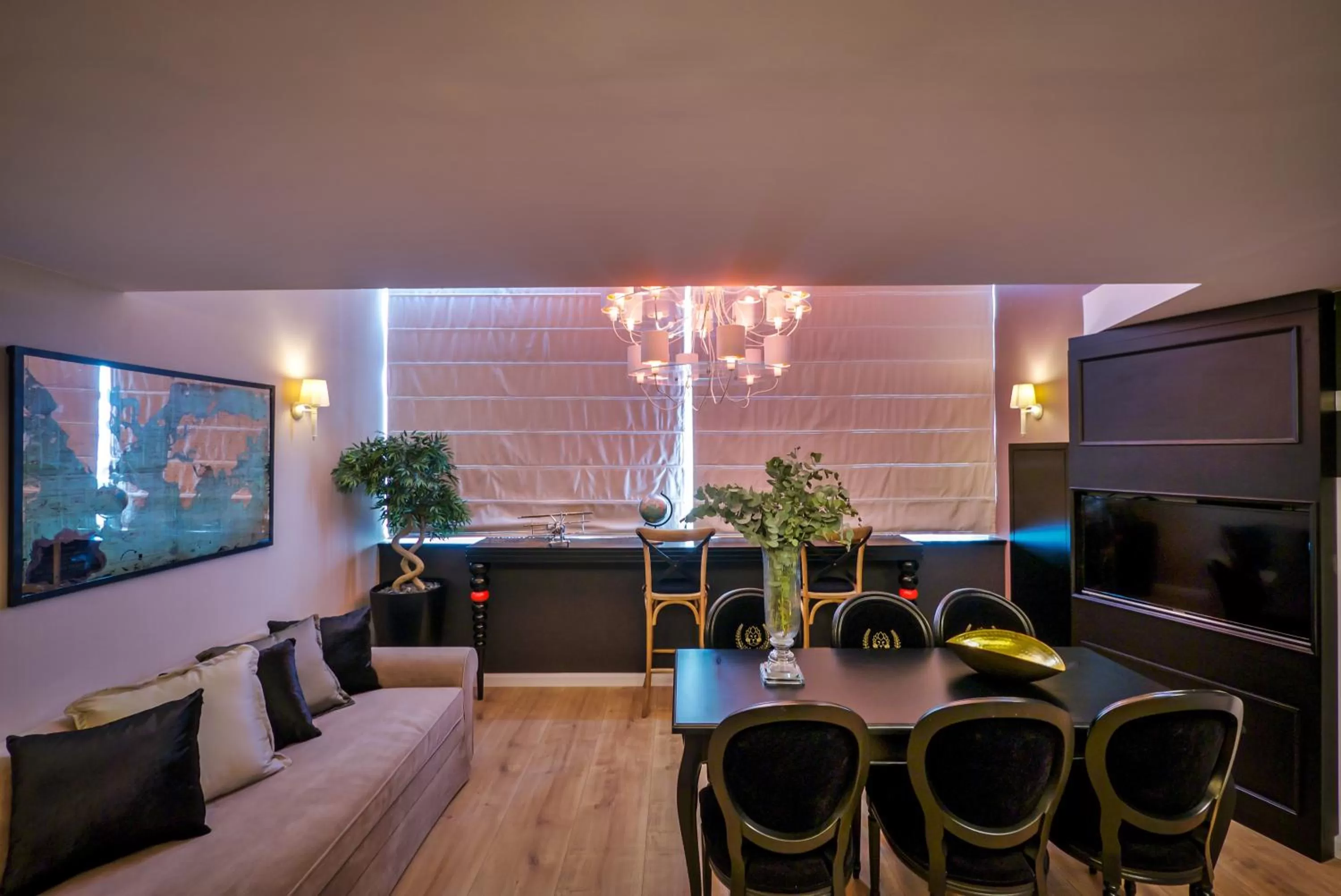 Living room in 21st Floor Hotel