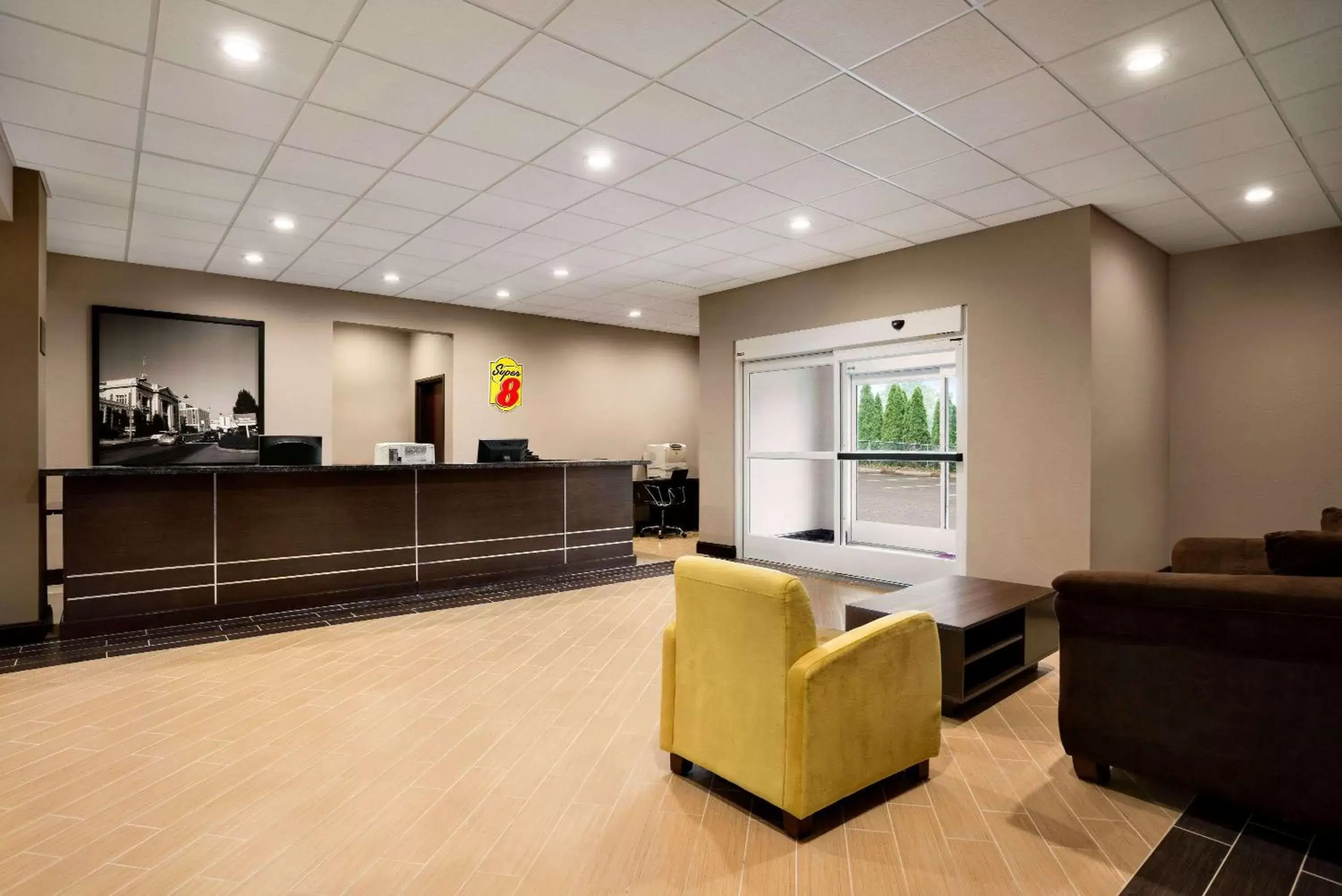 Lobby or reception, Lobby/Reception in Super 8 by Wyndham Hershey