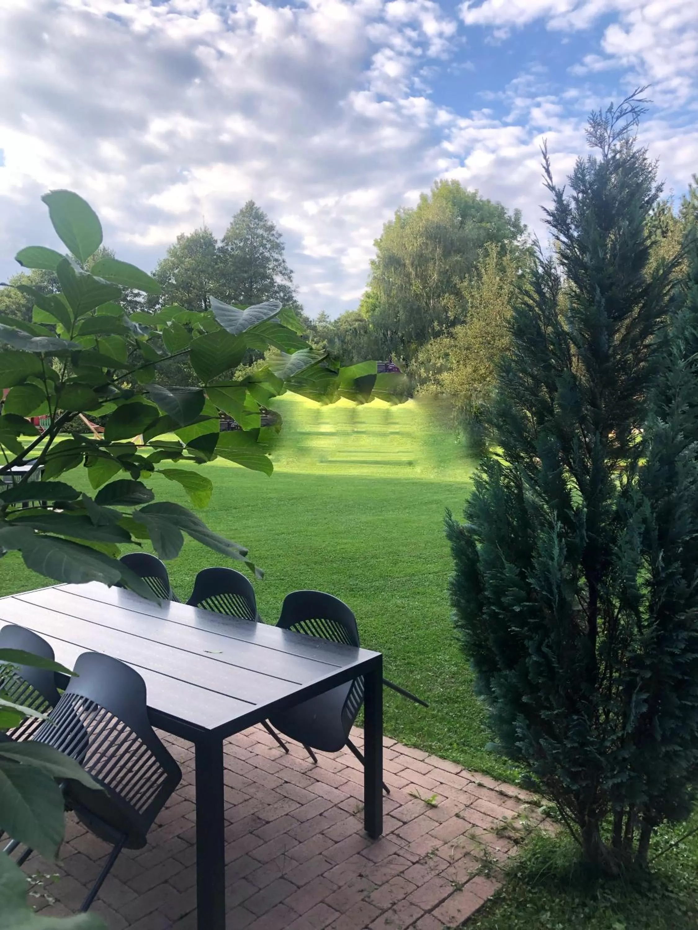 Garden Retreat Junior