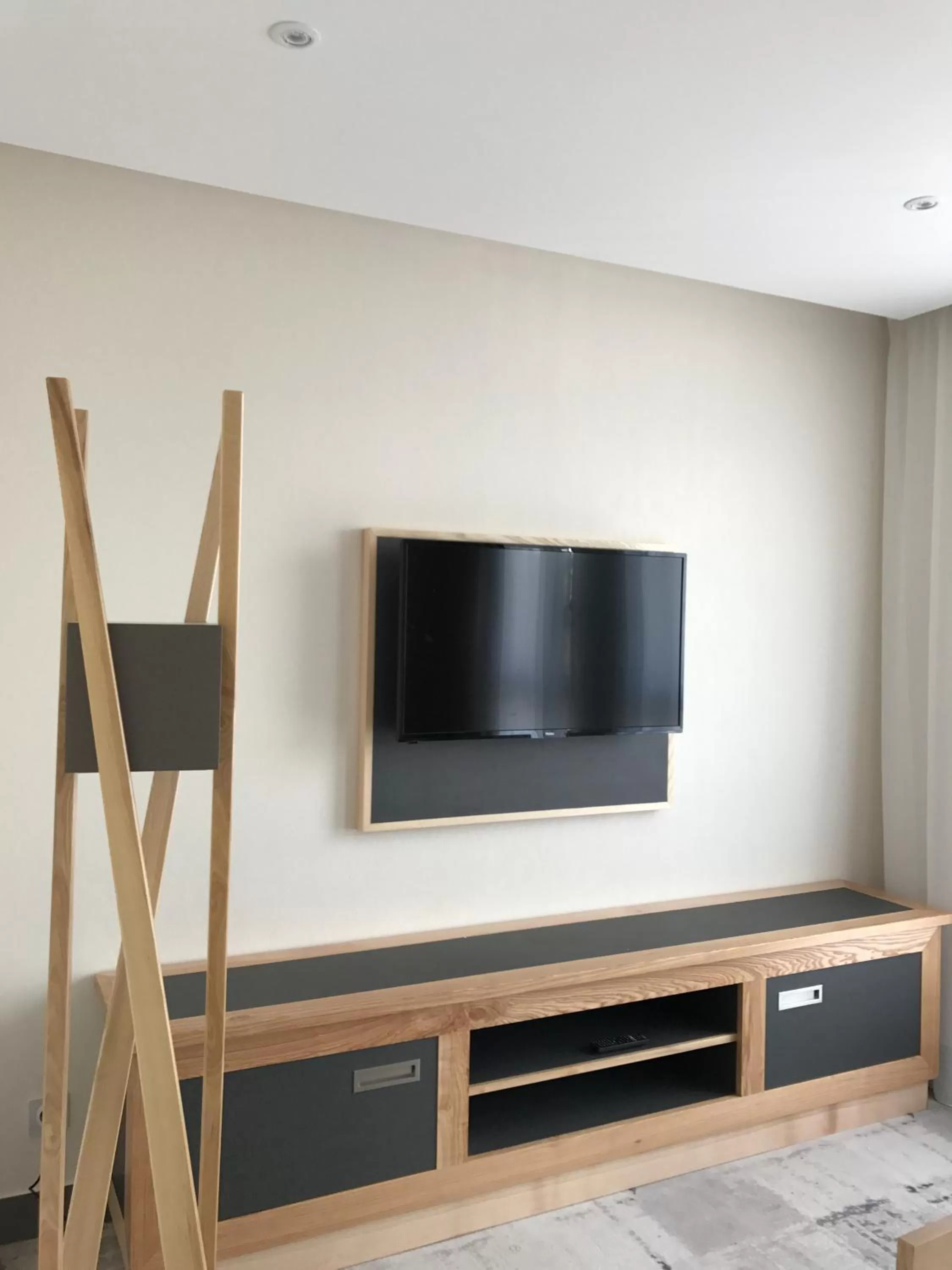 Seating area in Hotel Le Cercle