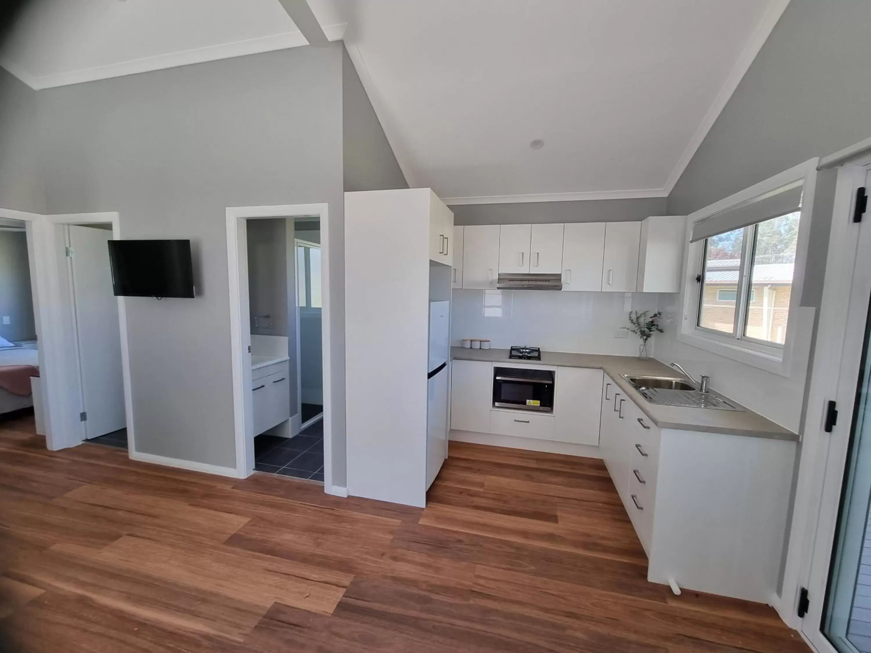 Kitchen or kitchenette, Kitchen/Kitchenette in Gulgong Tourist Park