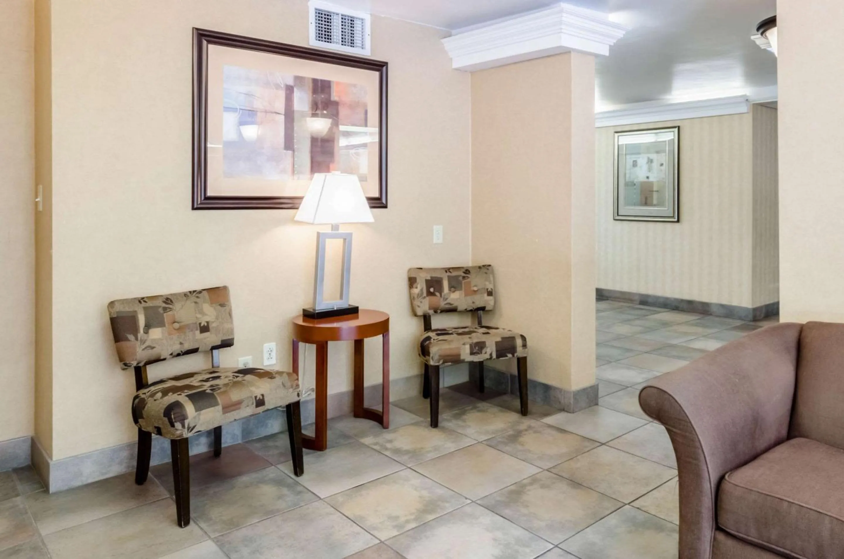 Lobby or reception in Quality Inn Chicopee-Springfield