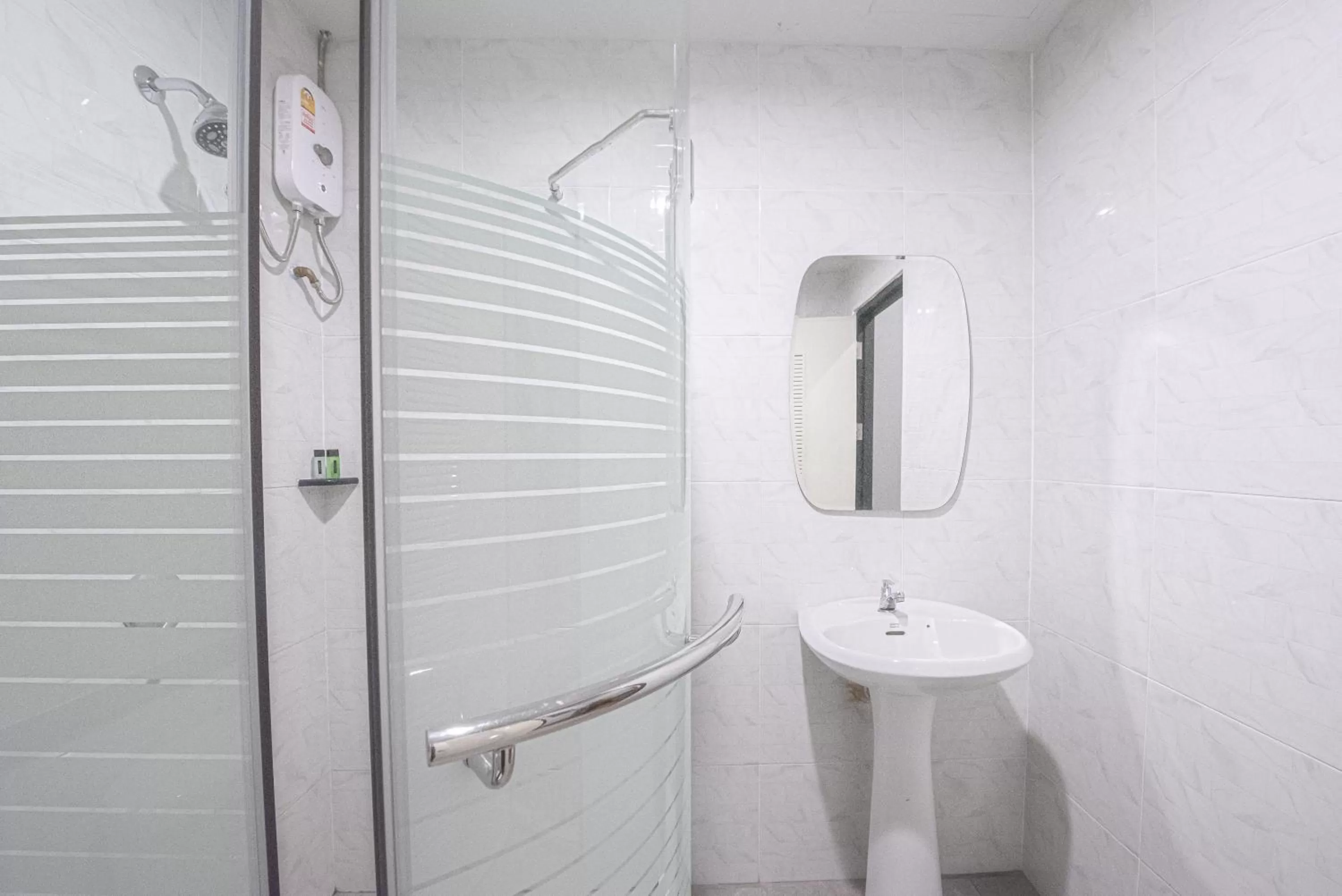 Bathroom in Tarnsiri Boutique Resort