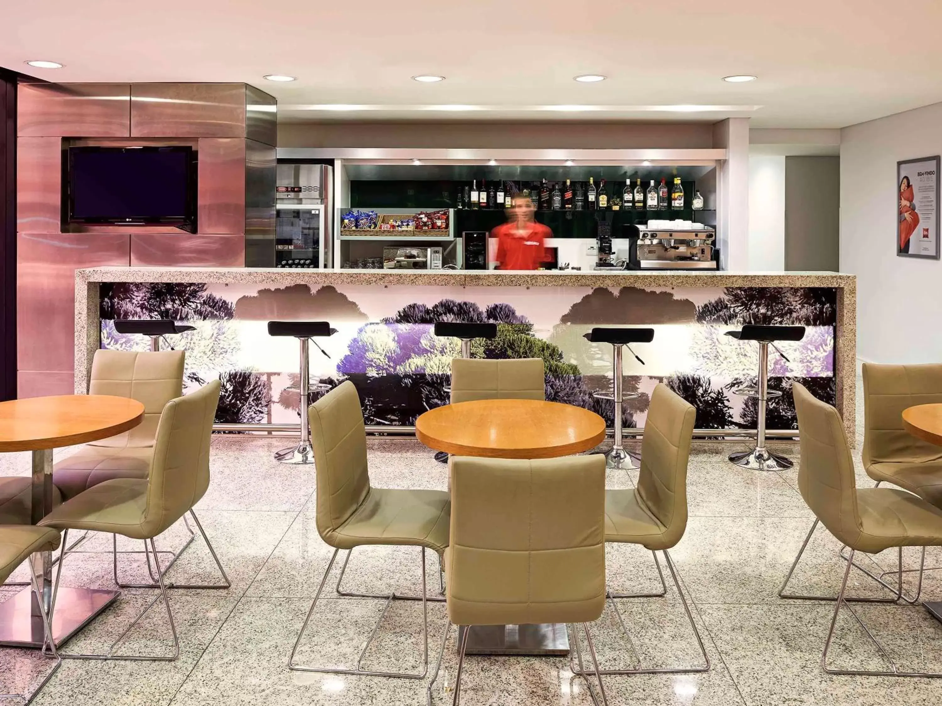 Lounge or bar, Lounge/Bar in ibis Curitiba Shopping