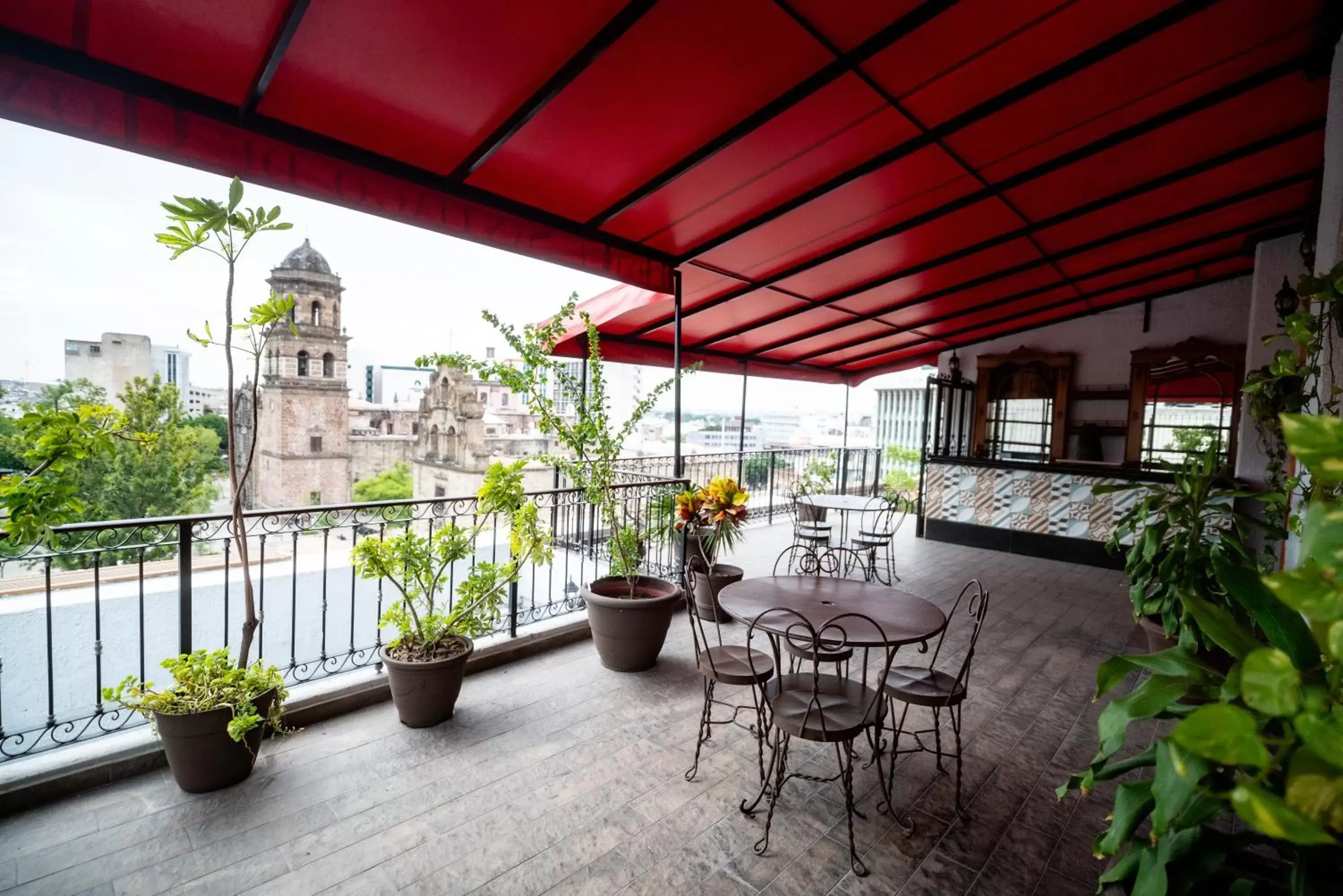 Balcony/Terrace in Hotel Santiago De Compostela - Guadalajara Centro Historico