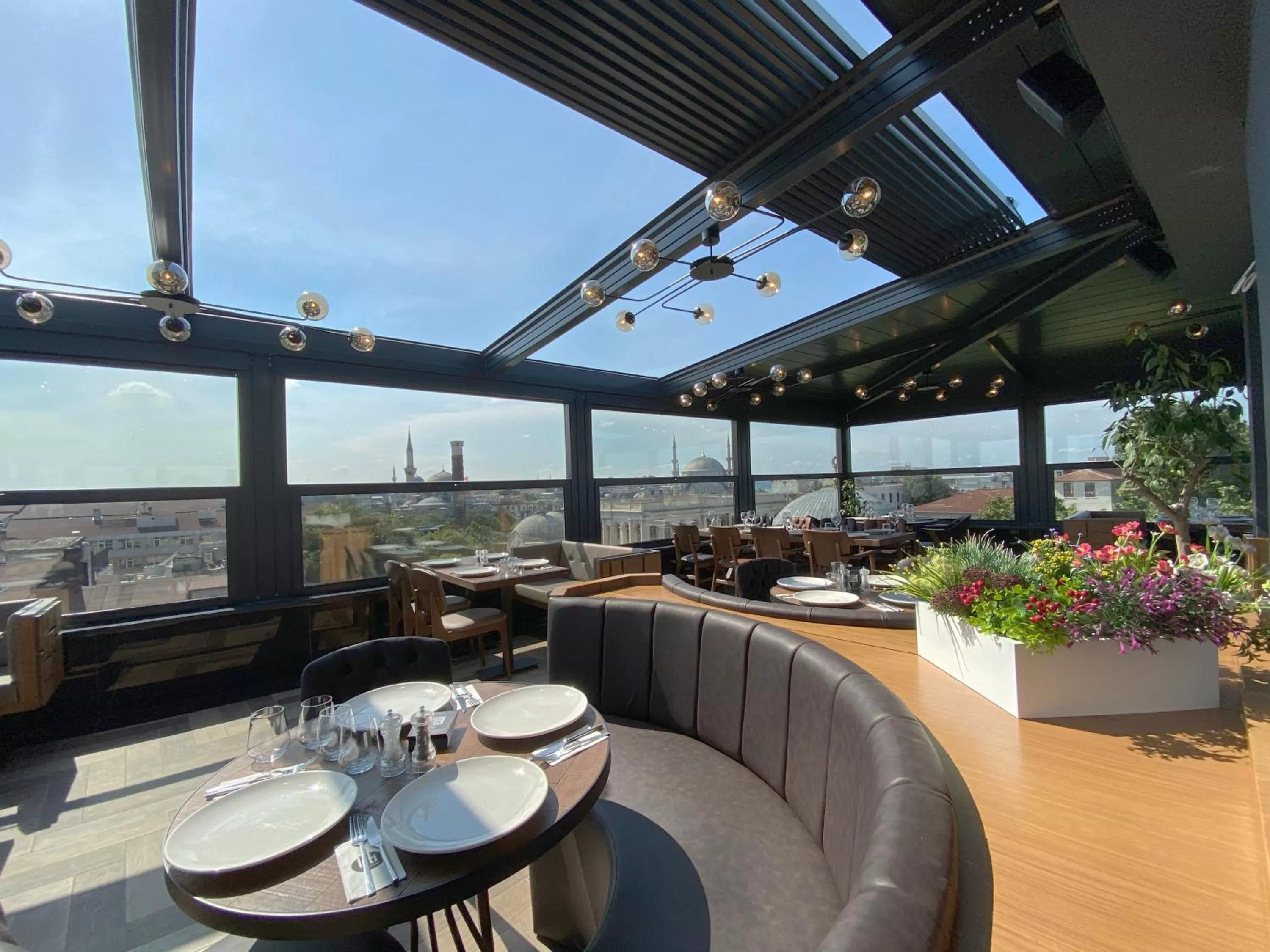 Restaurant/places to eat in Pierre Loti Hotel Old City- Special Category