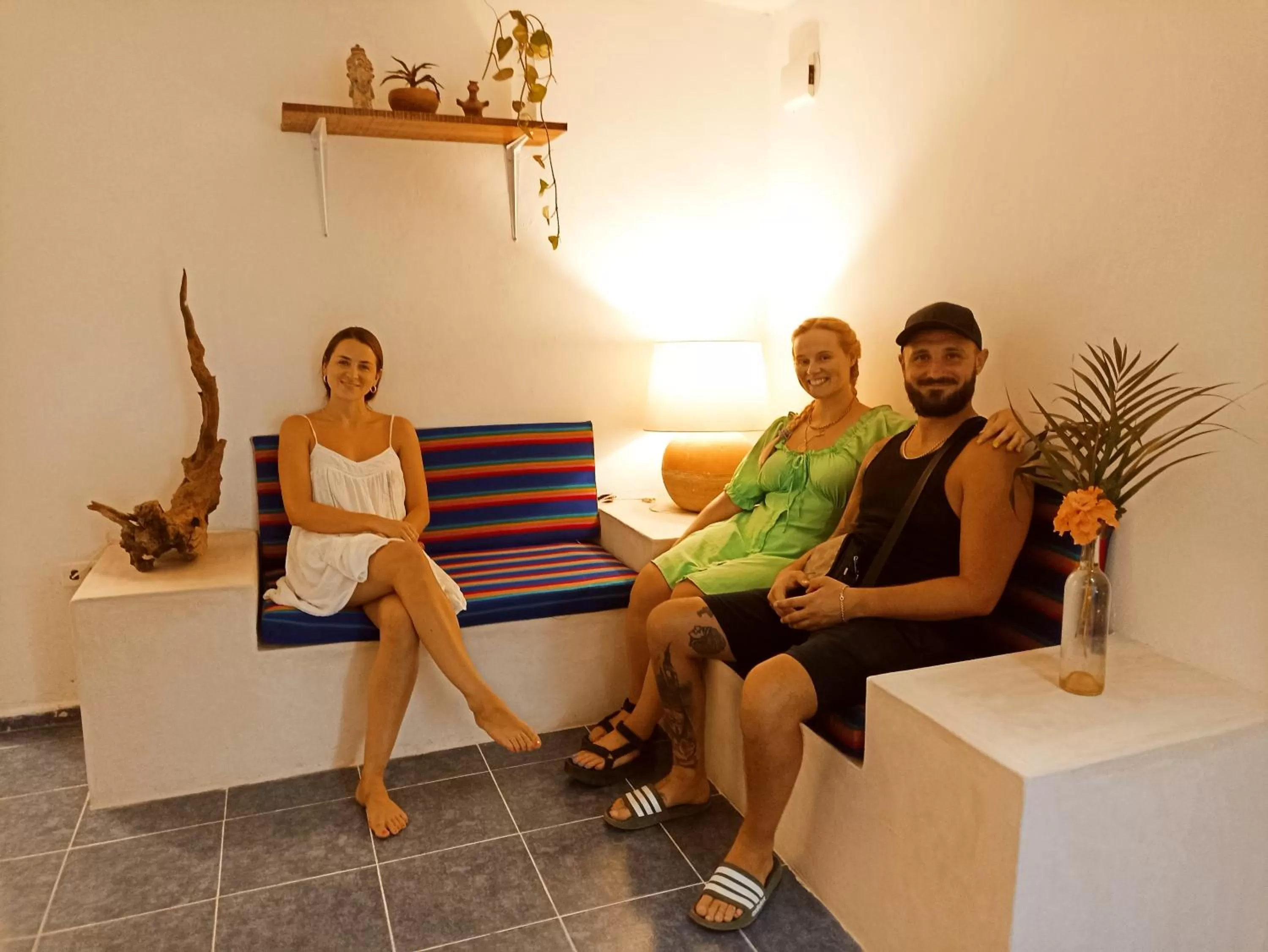 Guests in Casa De Los Pájaros - B&B