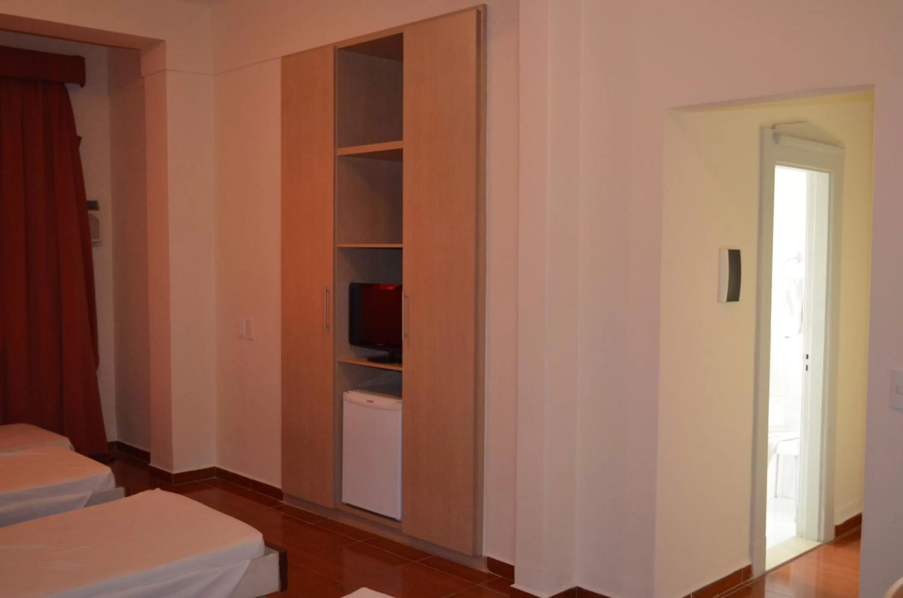 Photo of the whole room, Bed in Lux Hotel