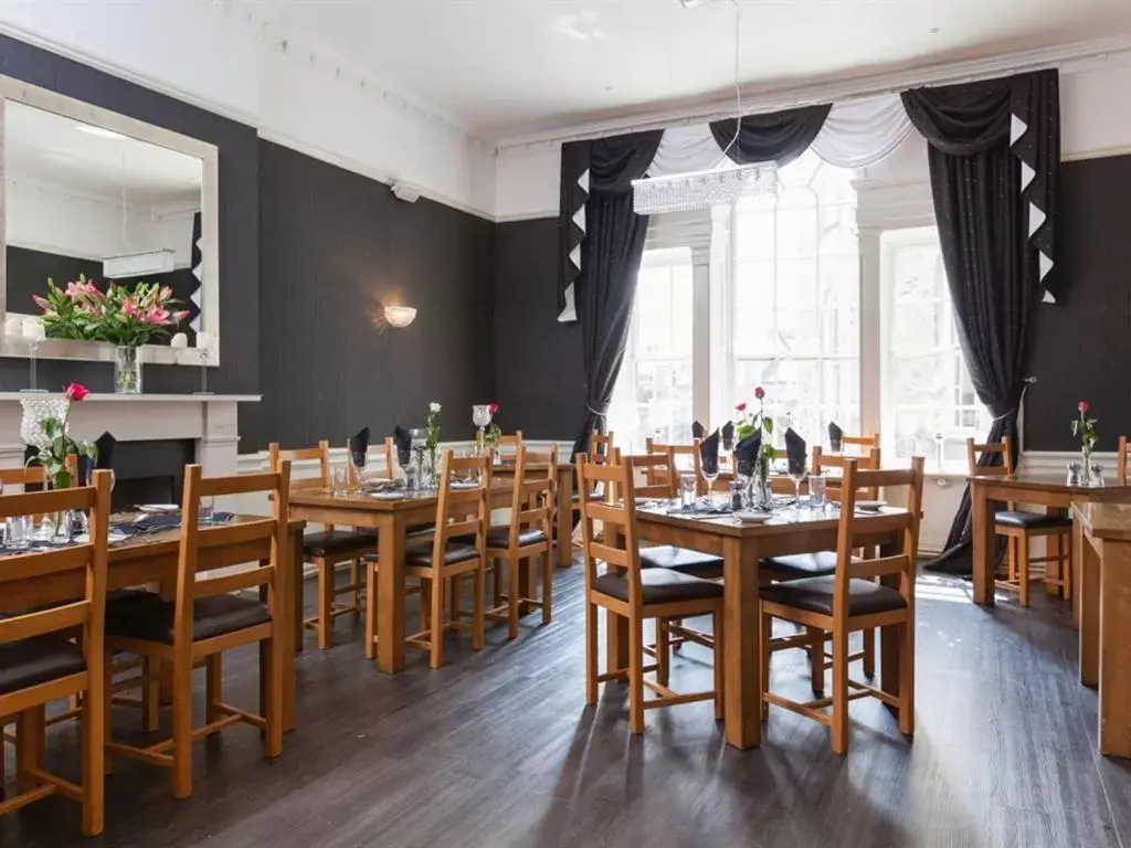 Dining area, Restaurant/Places to Eat in White Hart Hotel