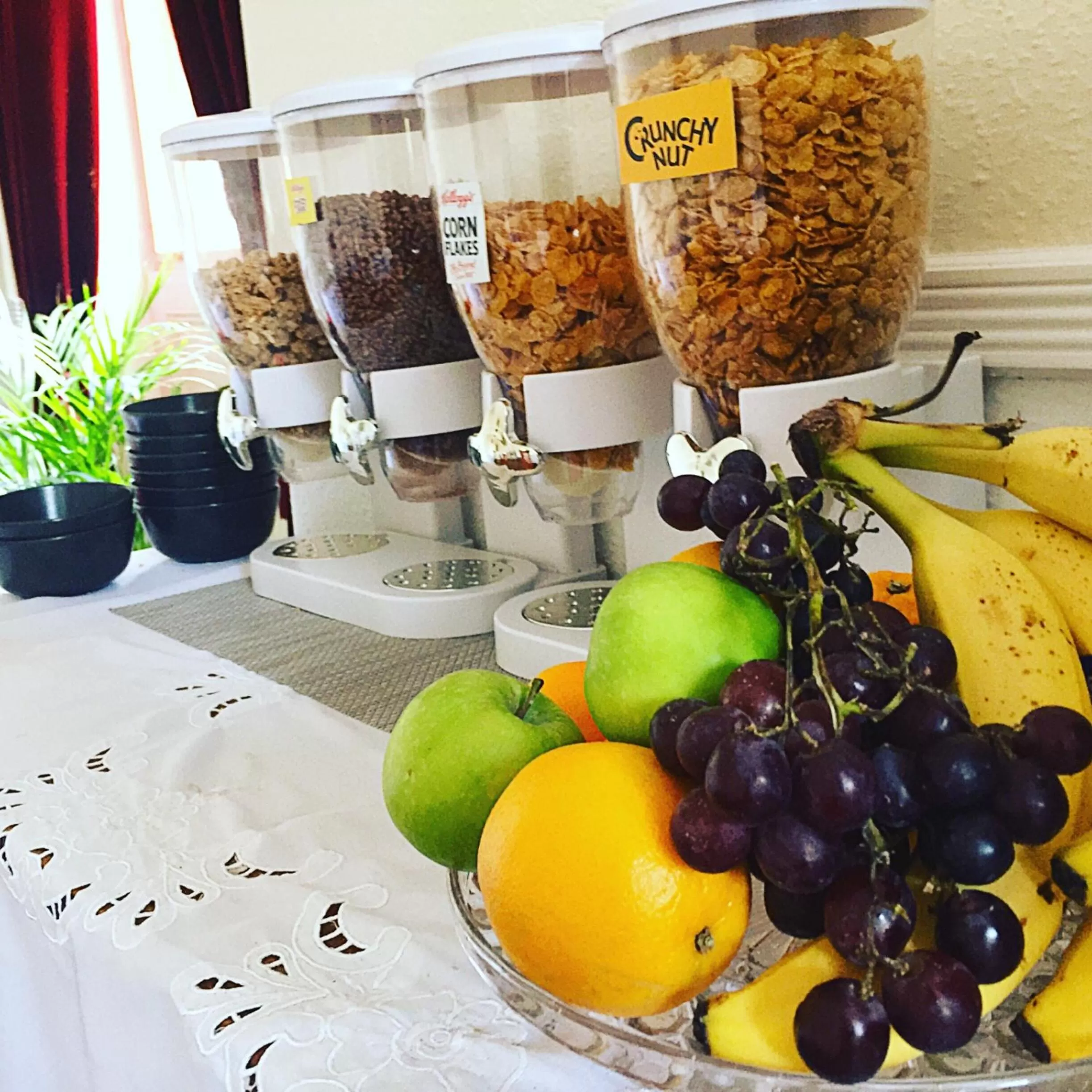 Food and drinks in St Andrews house Hotel