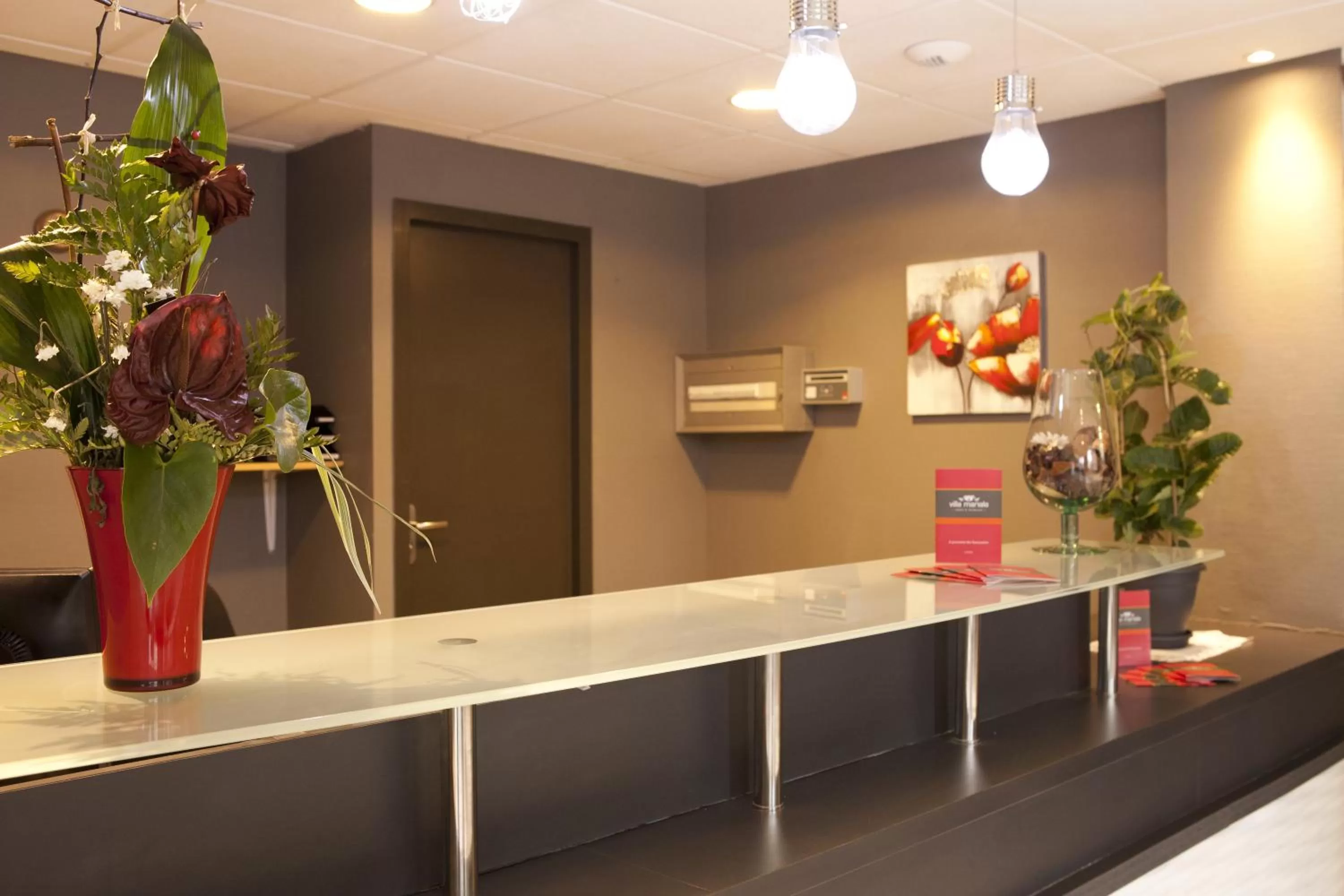 Lobby or reception in Villa Mariale by Popinns