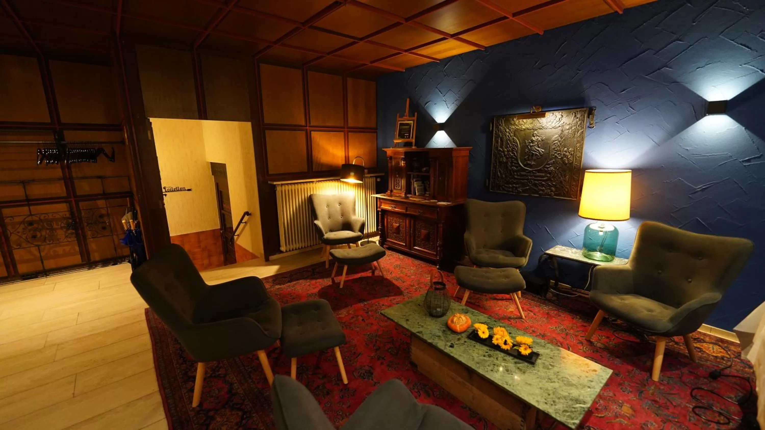 Communal lounge/ TV room, Seating Area in Vegan Hotel und Restaurants Nicolay 1881