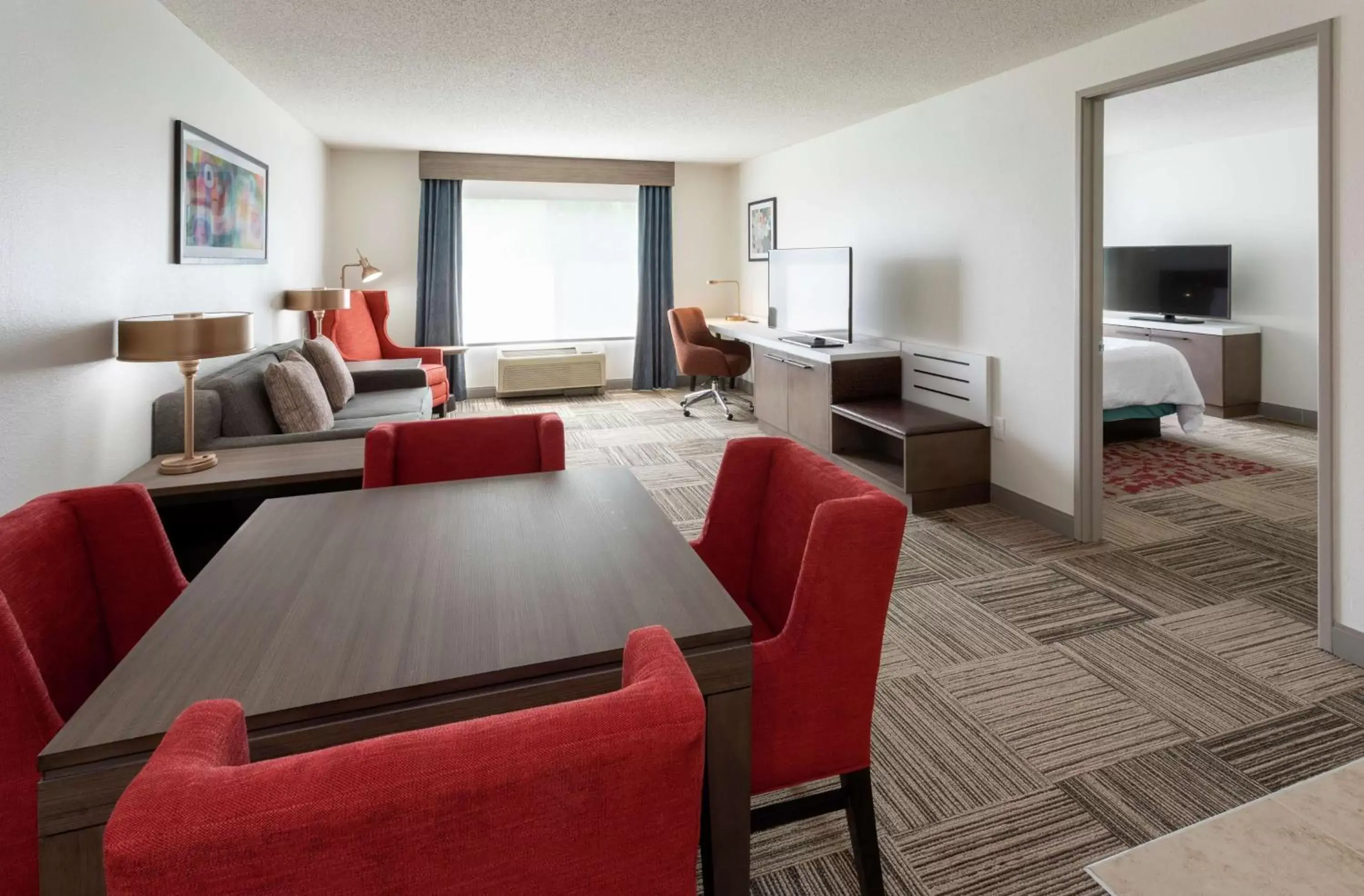 Living room in Hilton Garden Inn Minneapolis Saint Paul-Shoreview