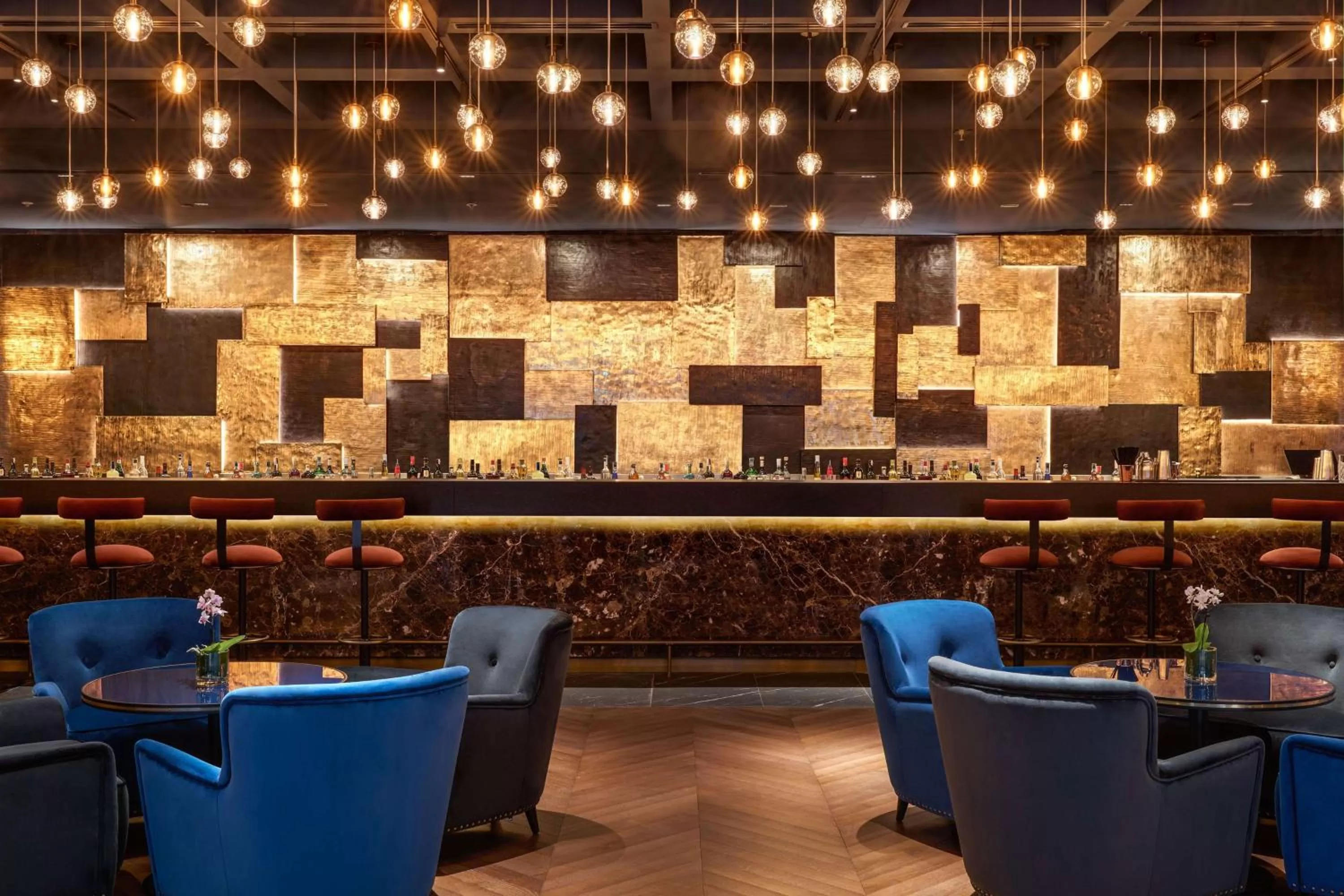 Lounge or bar in Hilton Rome Eur La Lama