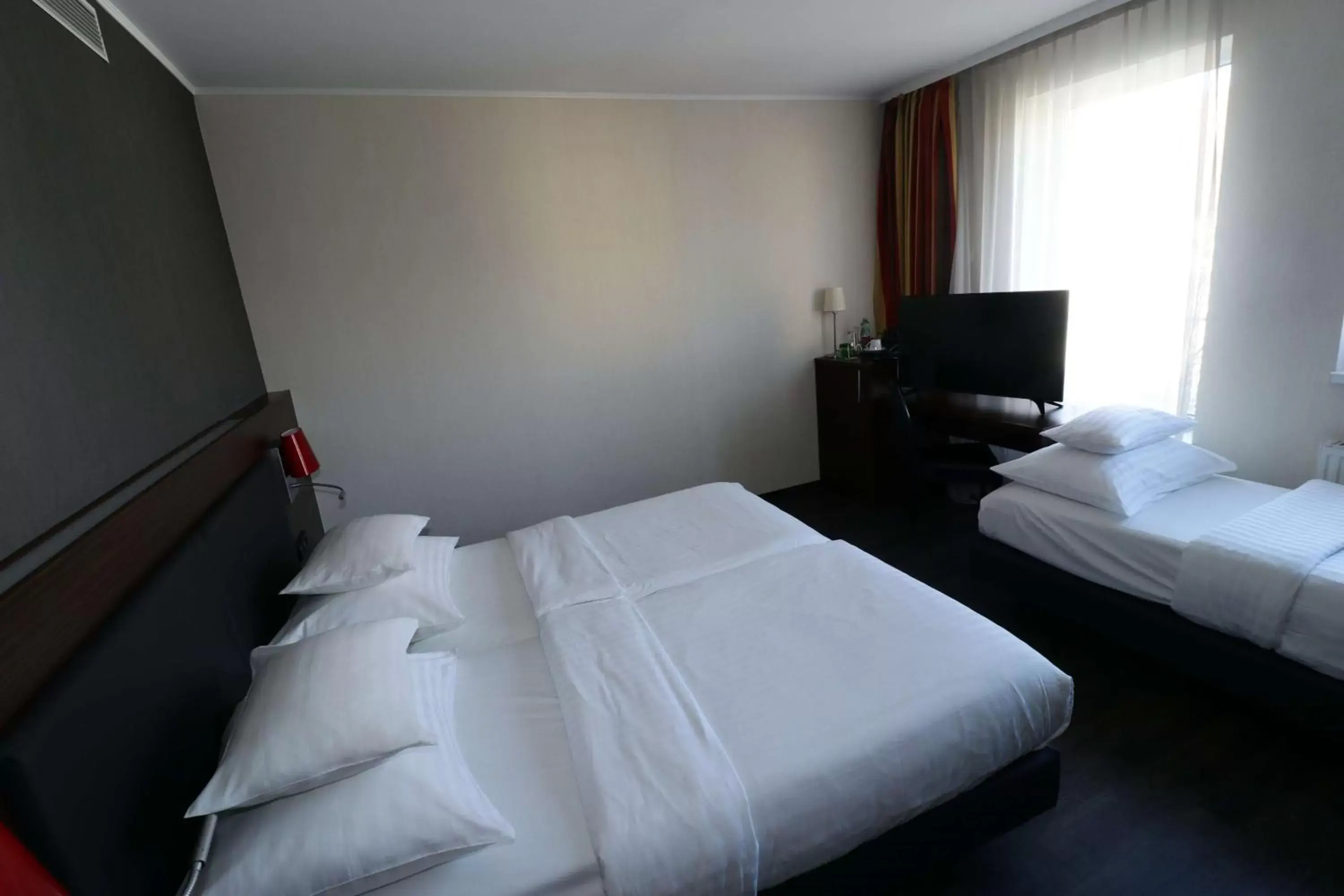 Bedroom, Bed in Best Western Plus Plaza Hotel Graz