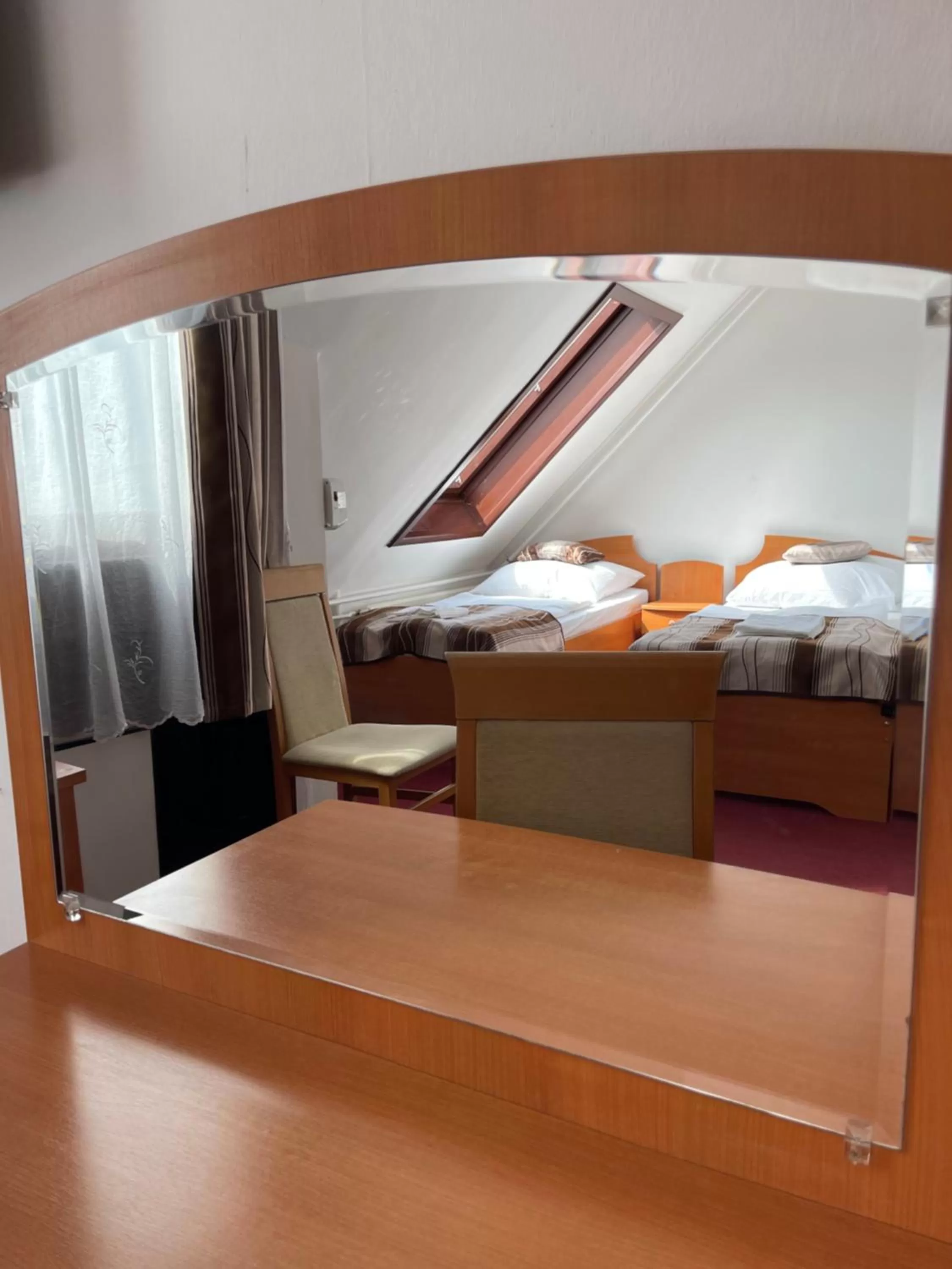 Bed in Hotel Minaret&Étterem