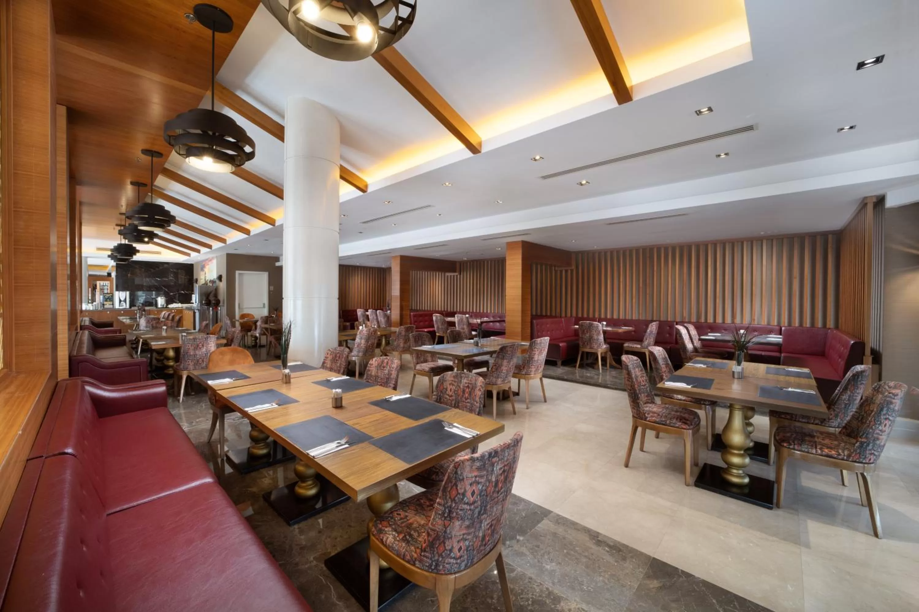 Restaurant/places to eat in Mercure Istanbul Bomonti