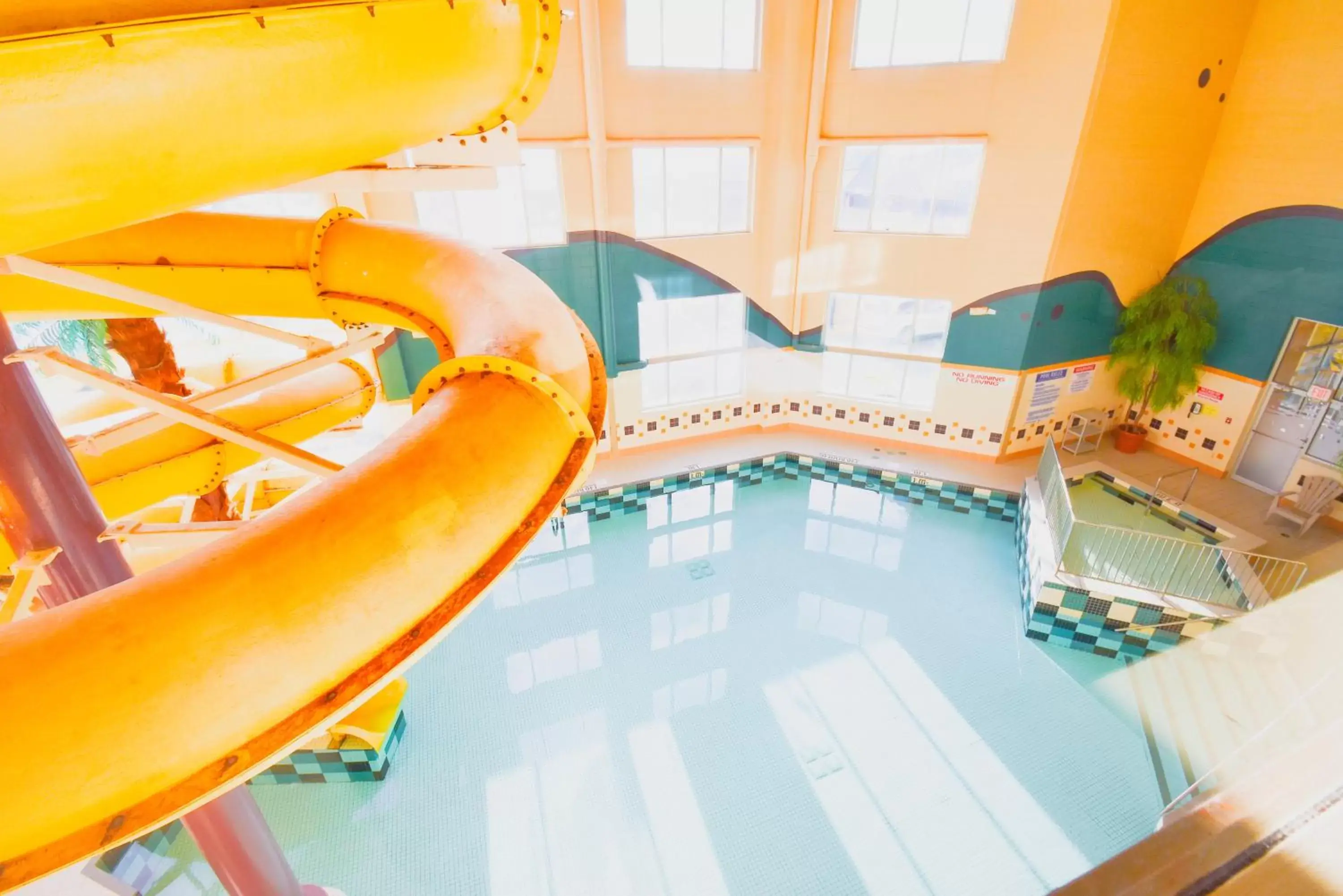 Swimming pool, Water Park in Canad Inns Destination Centre Polo Park