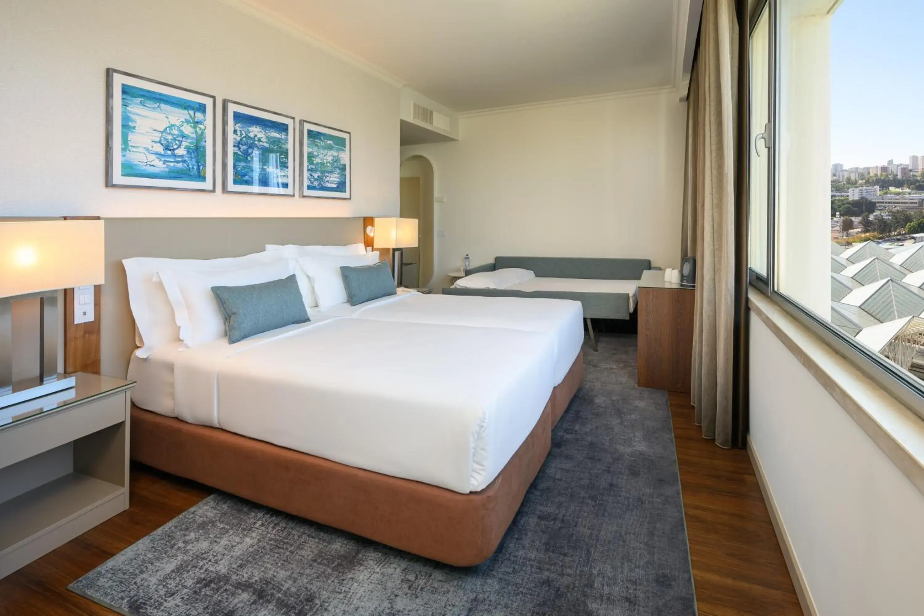Bedroom, Bed in Melia Lisboa Oriente Hotel