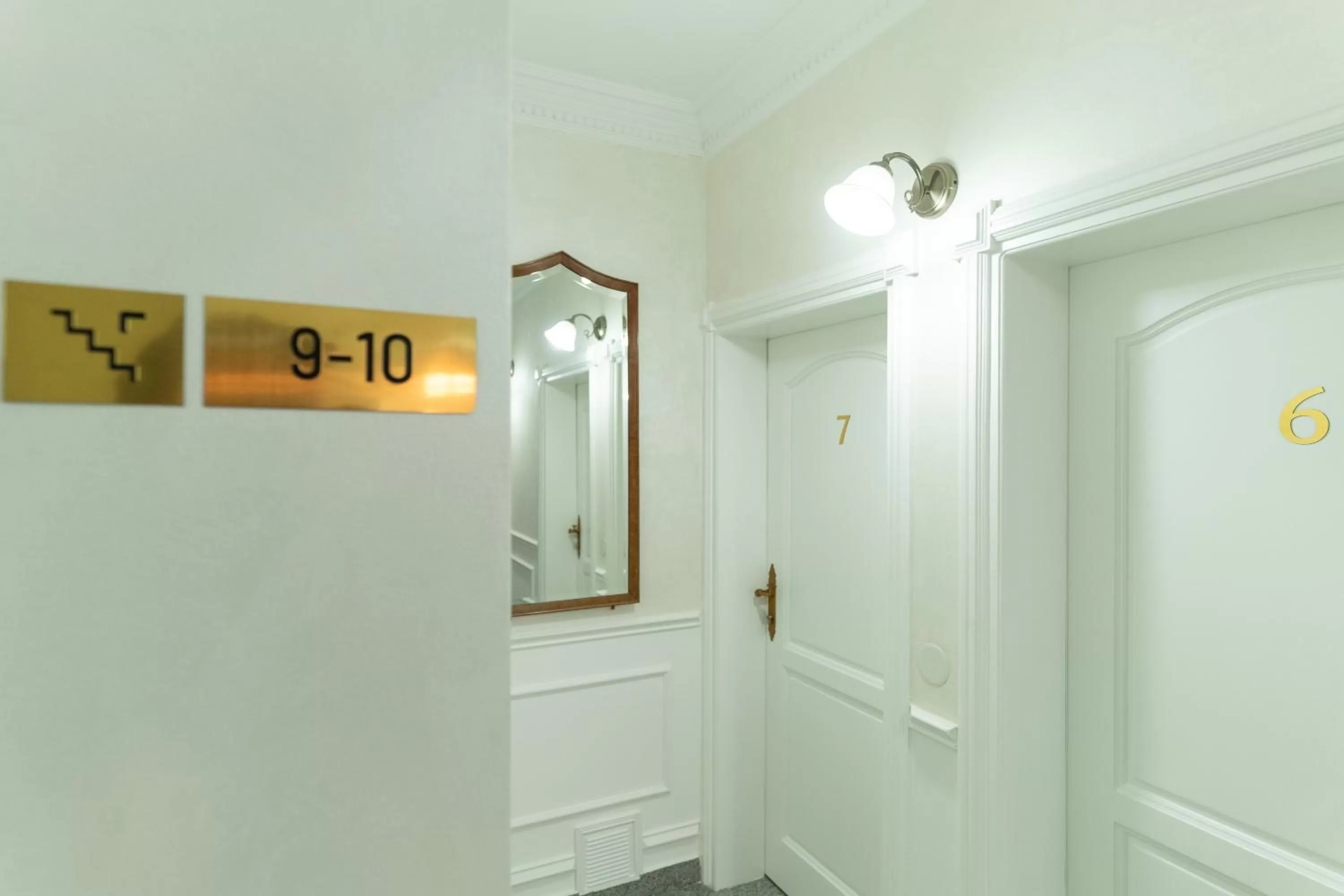 Decorative detail in Ornament Hotel