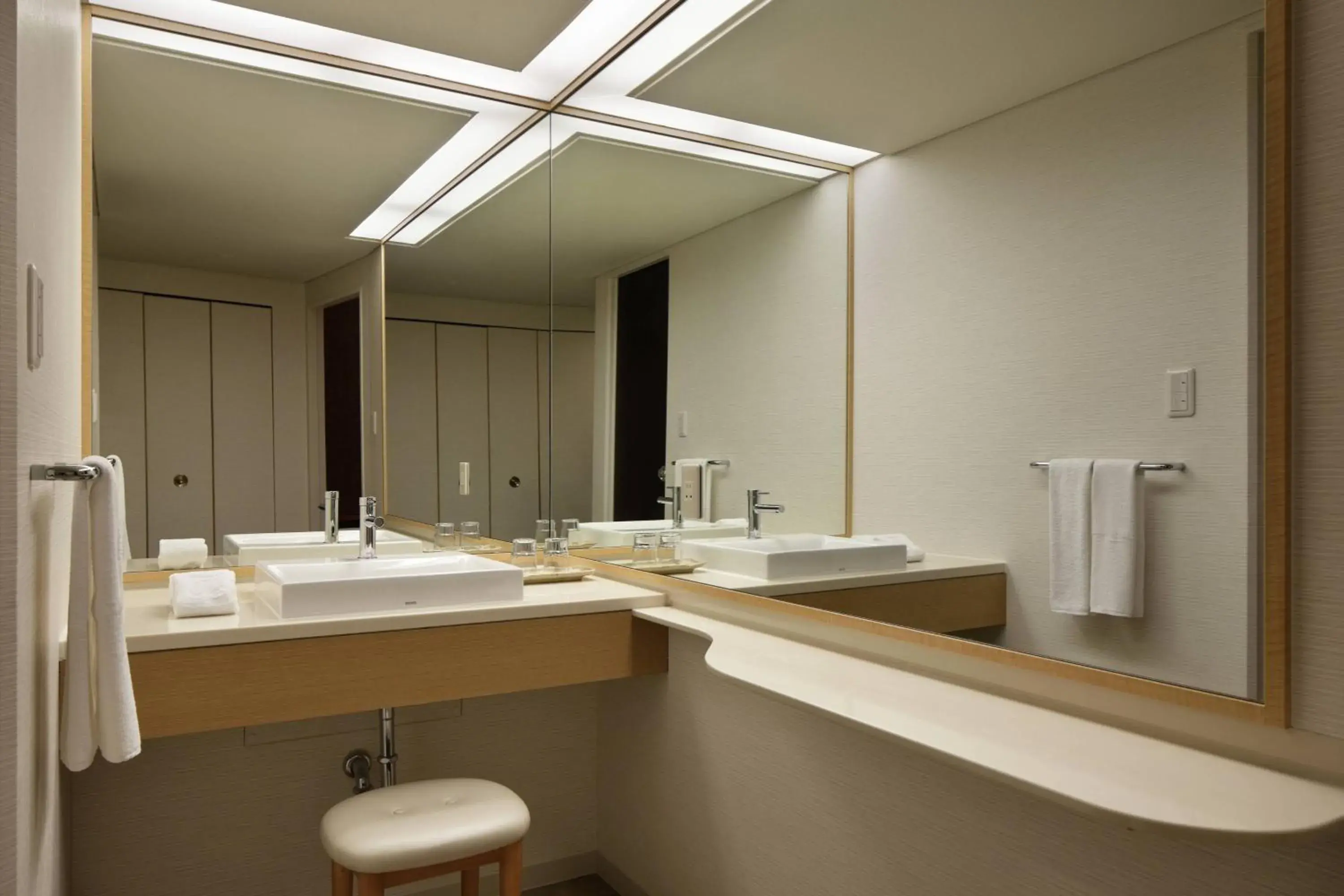 Bathroom in The Prince Kyoto Takaragaike, Autograph Collection