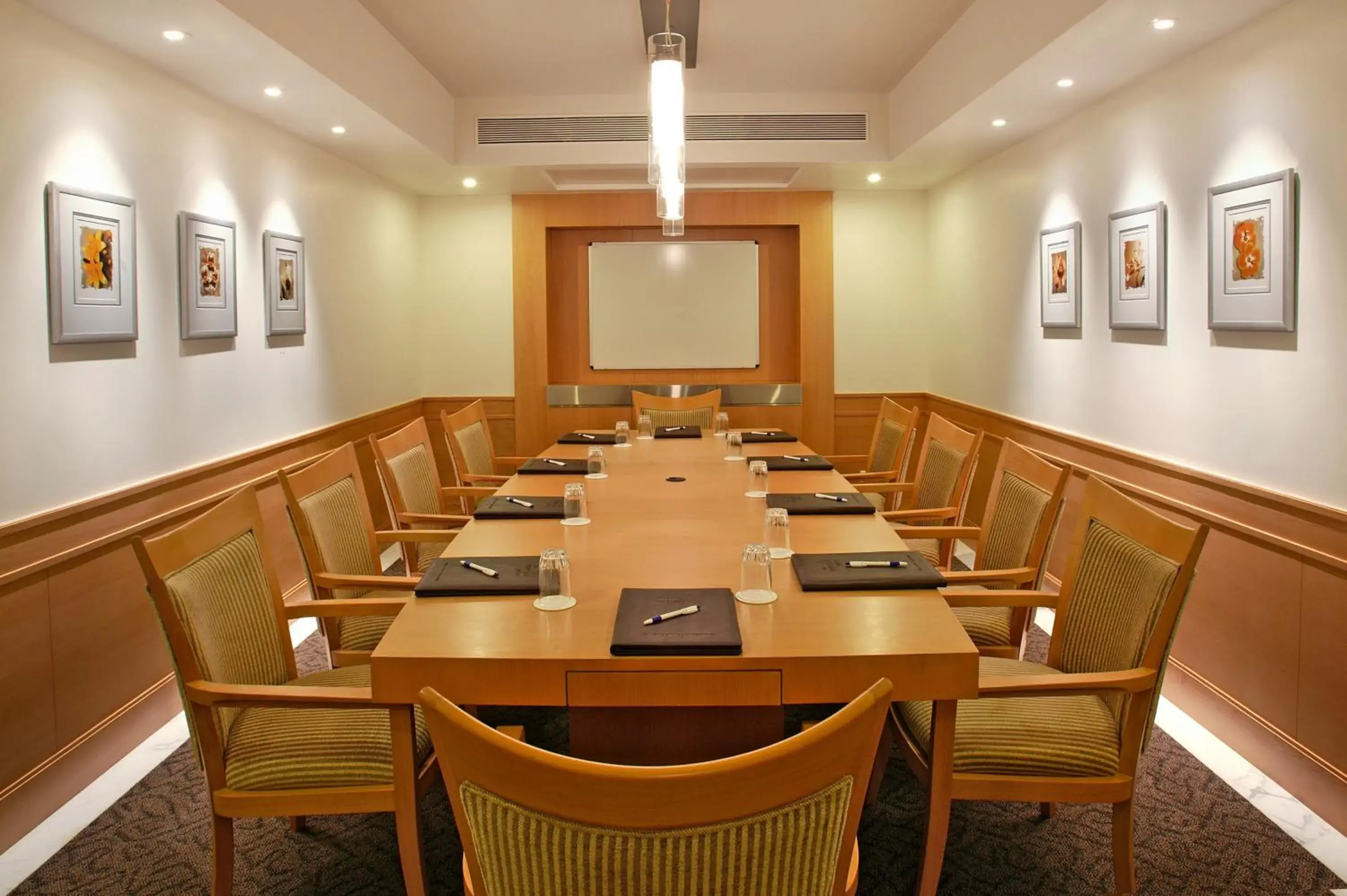 Meeting/conference room in The Imperial Palace