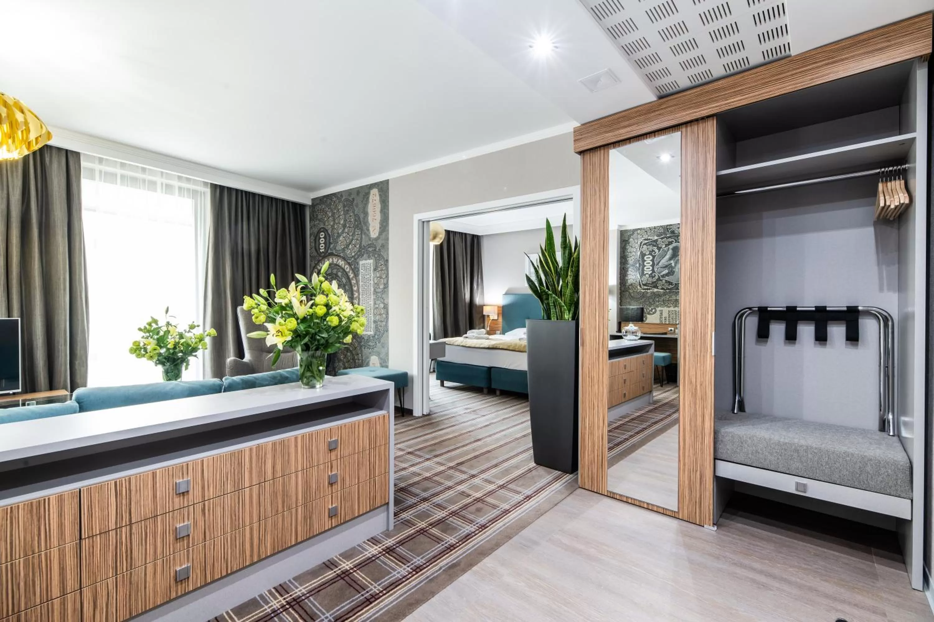 TV and multimedia, Bed in Hotel Perfect