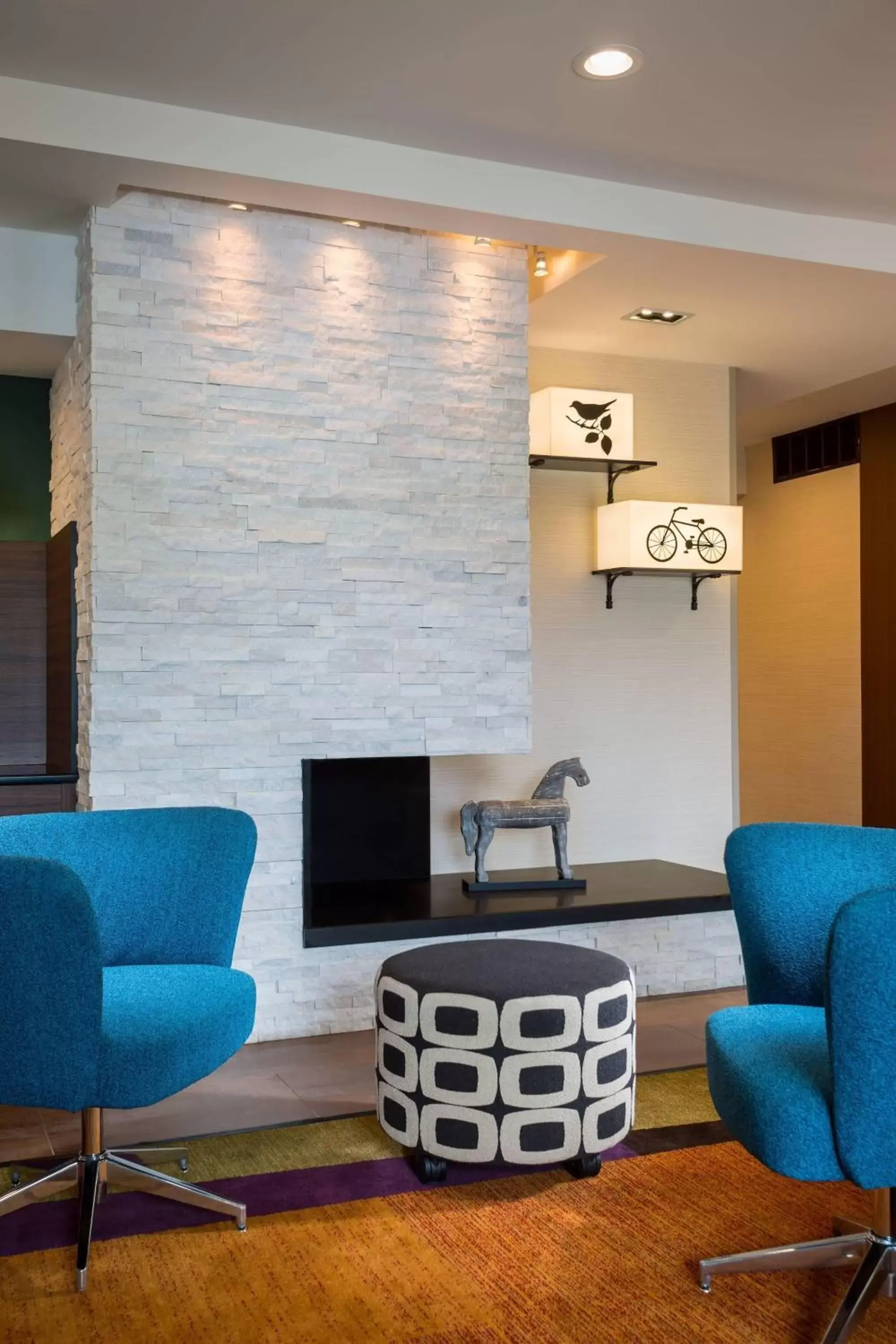 Lobby or reception, Seating Area in Fairfield Inn and Suites Valparaiso