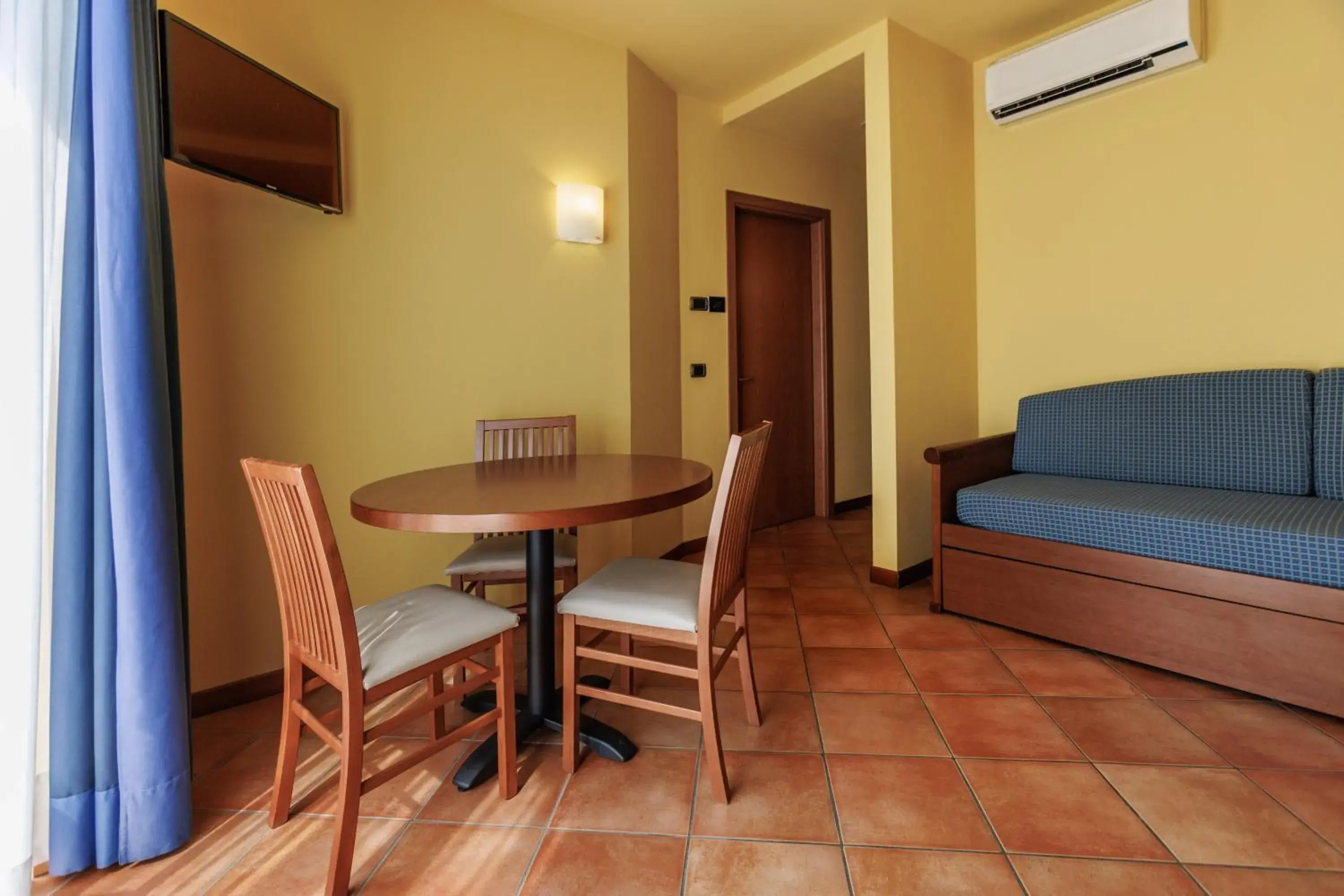 Living room, Seating Area in Panorama Residence Hotel