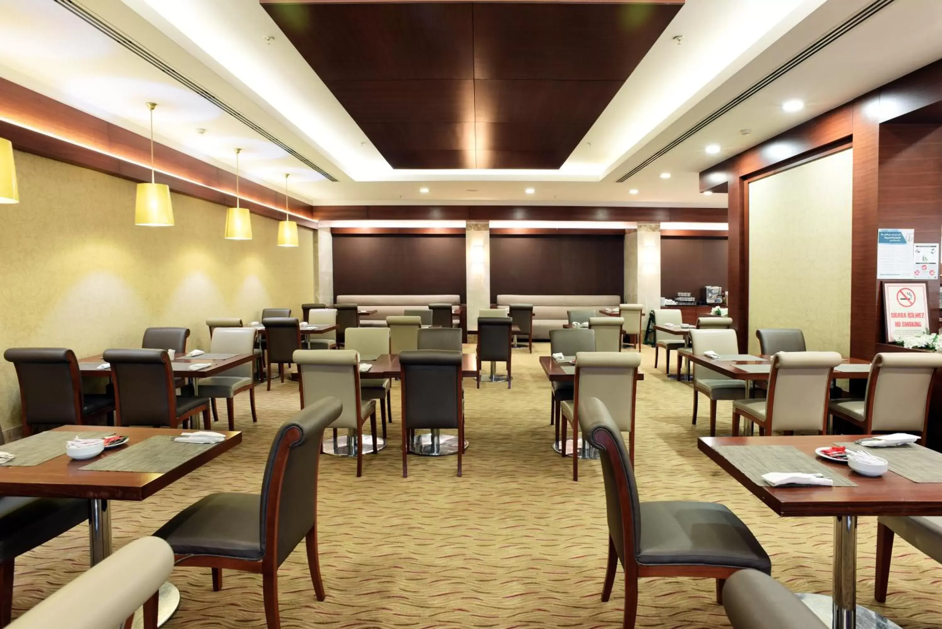 Restaurant/places to eat in Ramada Plaza Altin Kayisi Hotel Restaurant/places to eat in Ramada Plaza Altin Kayisi Hotel