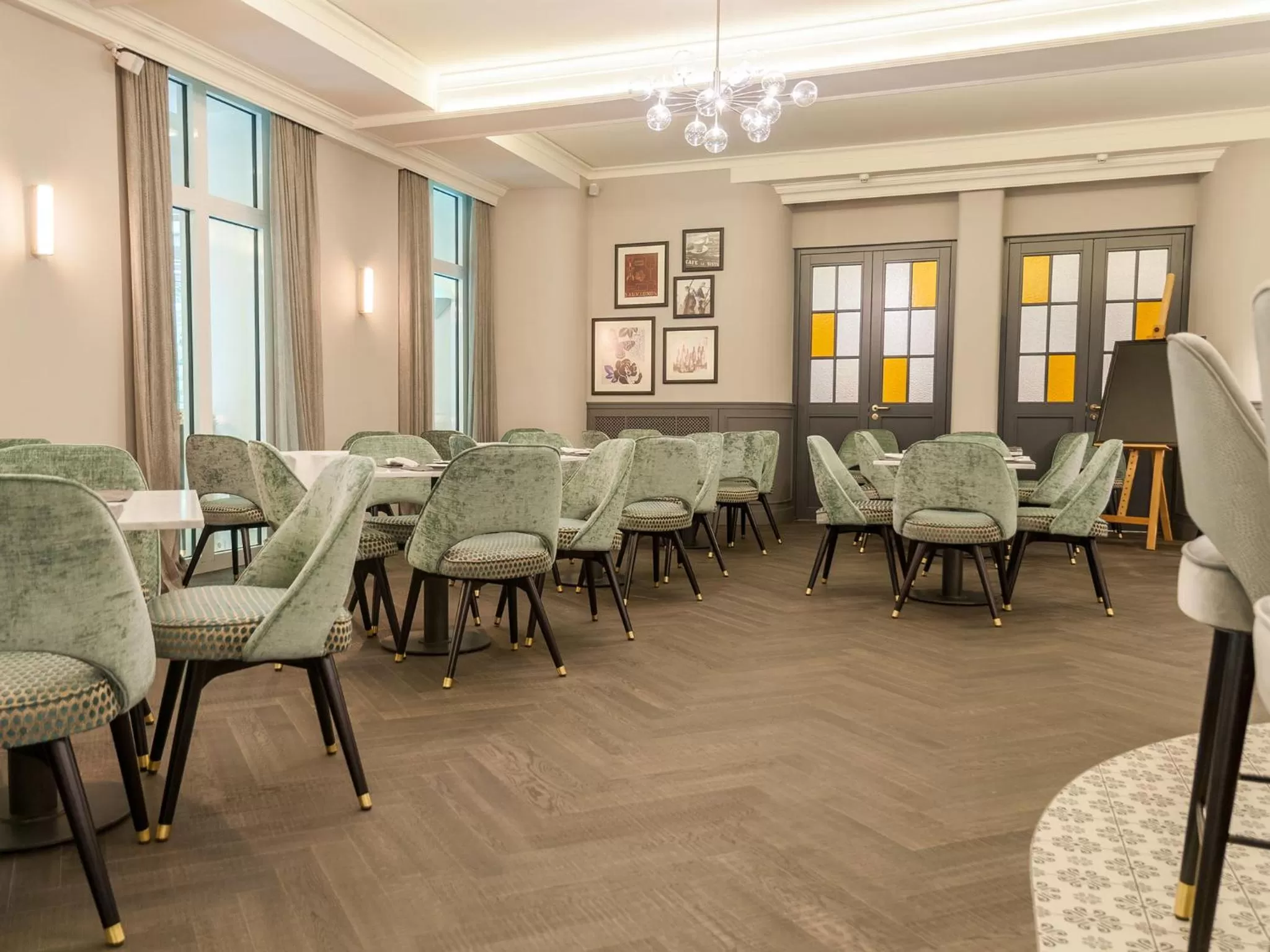 Restaurant/places to eat in Steigenberger Hotel Der Sonnenhof