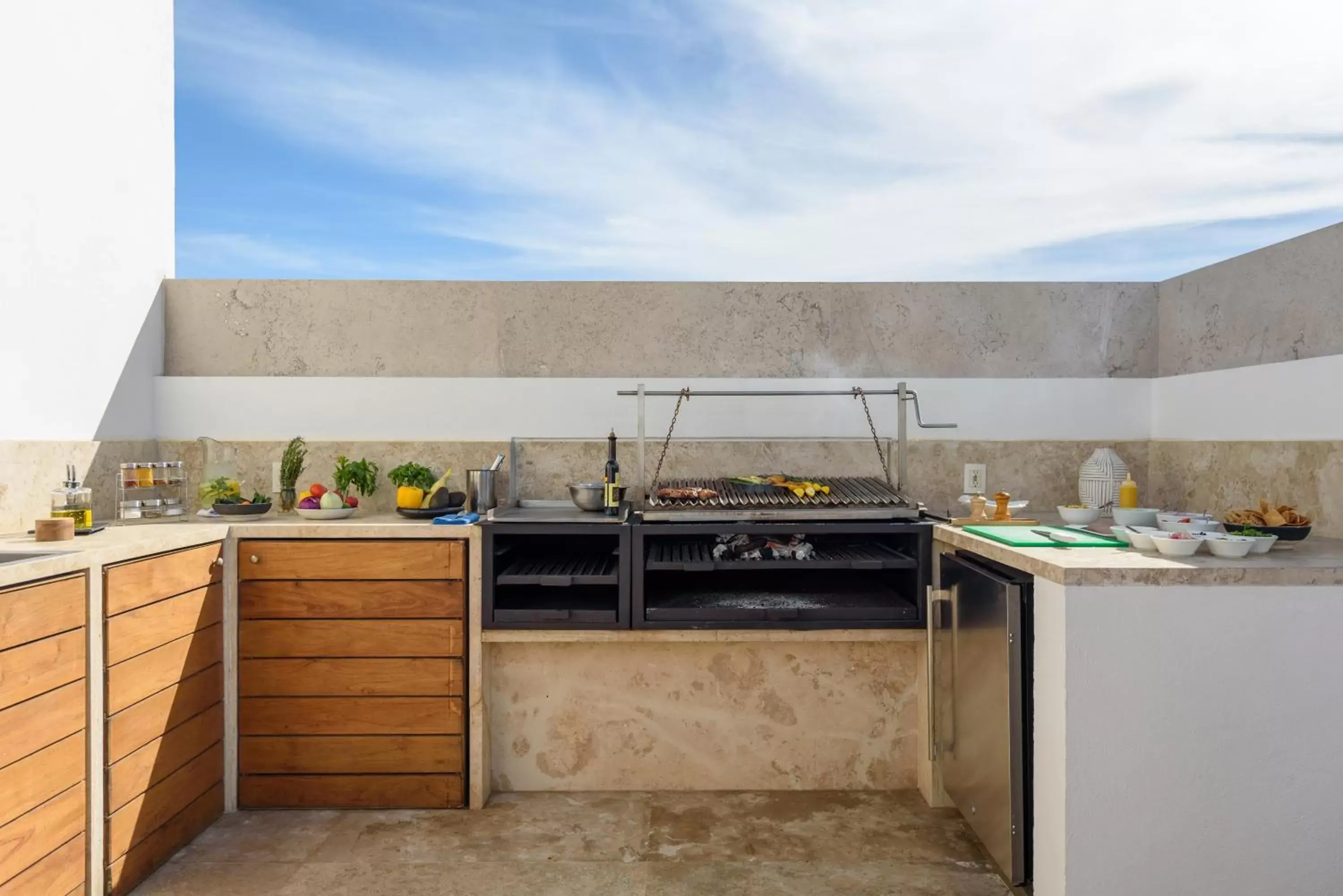 BBQ facilities, Kitchen/Kitchenette in Viceroy Los Cabos