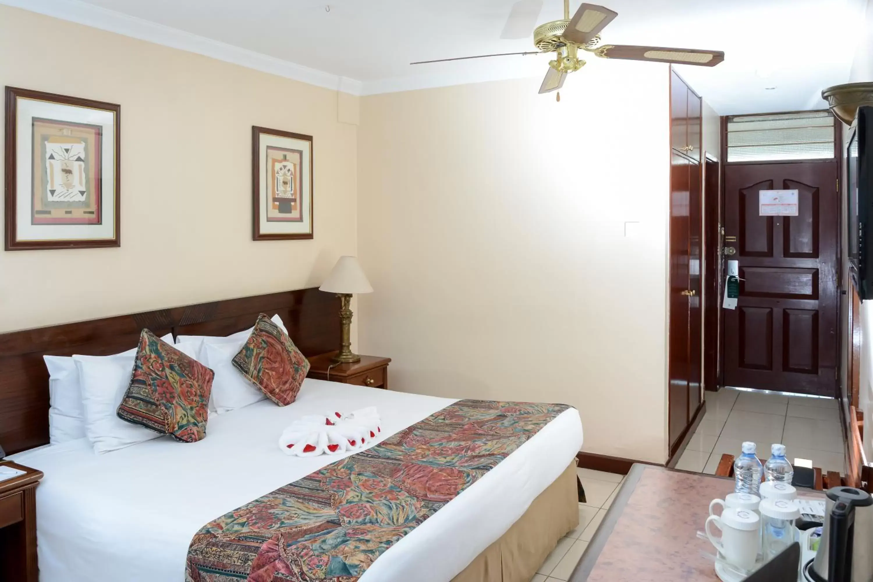 Bed in Jacaranda Hotel Nairobi