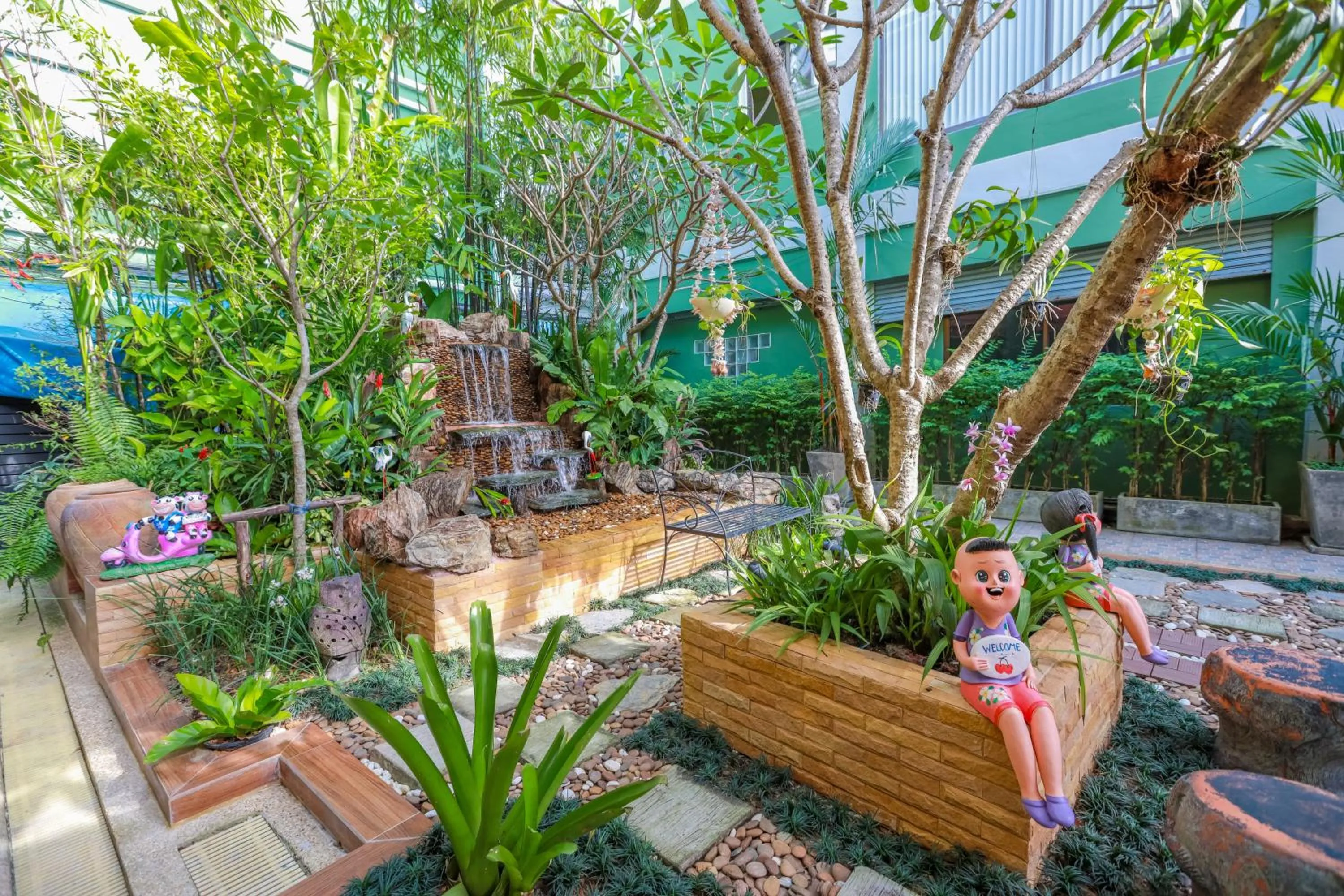 Garden in Tee Pak Dee Resident Phuket