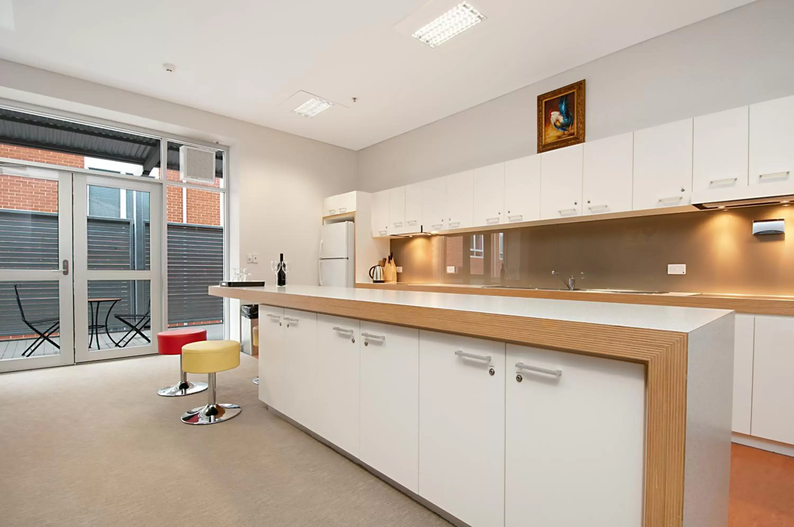 Kitchen or kitchenette, Kitchen/Kitchenette in Adabco Boutique Hotel Adelaide