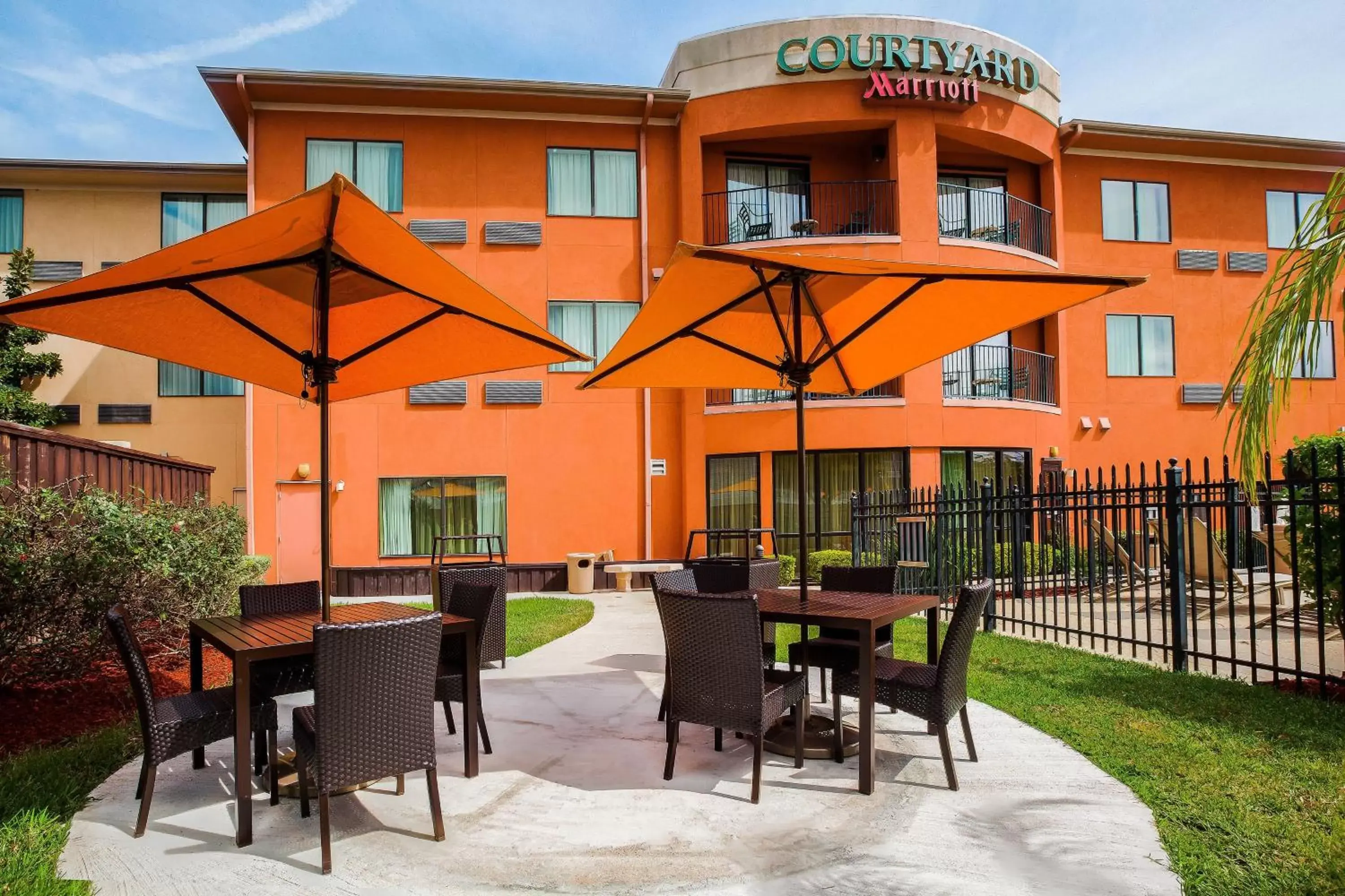 Property Building in Courtyard by Marriott Corpus Christi