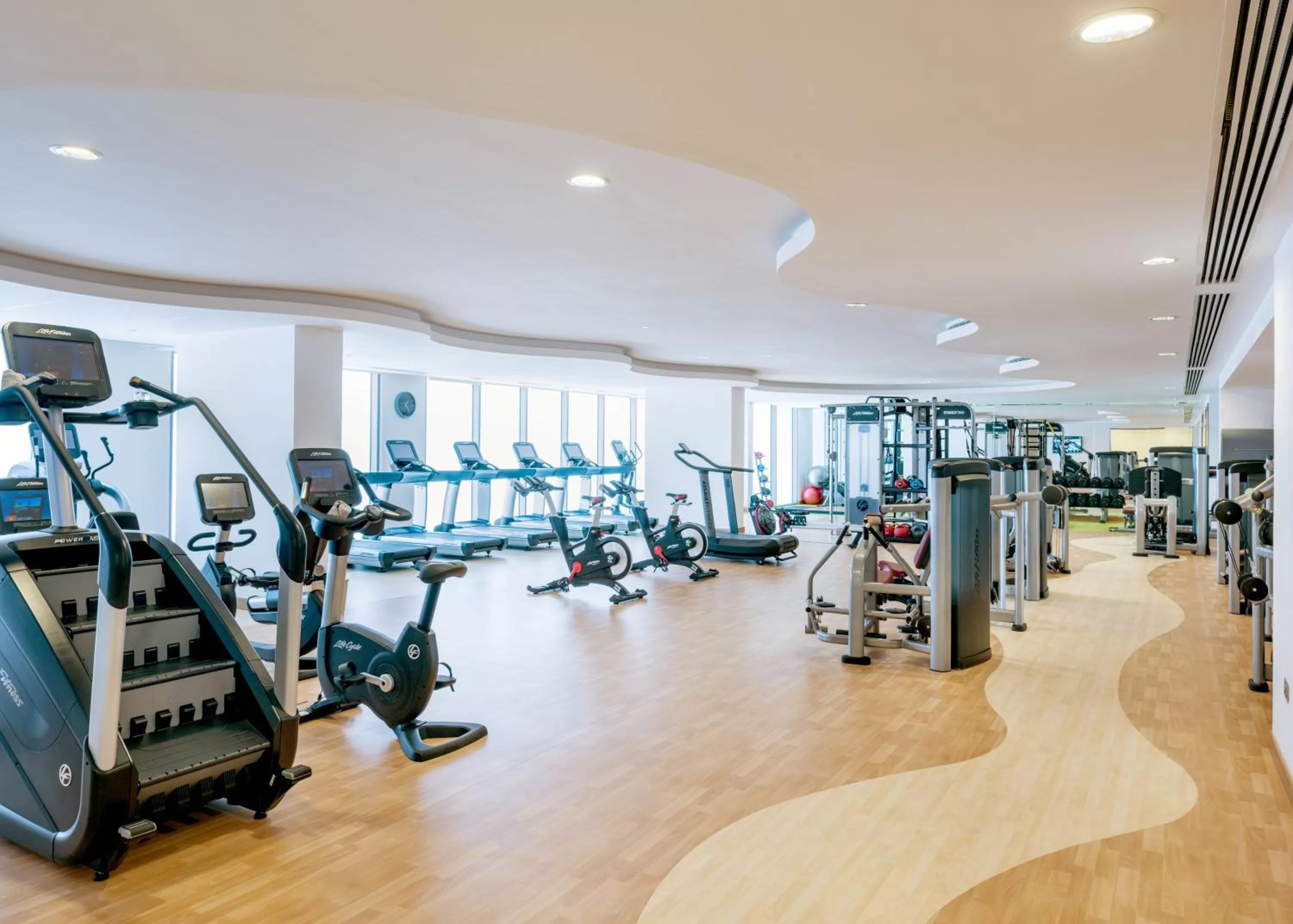 Fitness centre/facilities in Kempinski Hotel Muscat