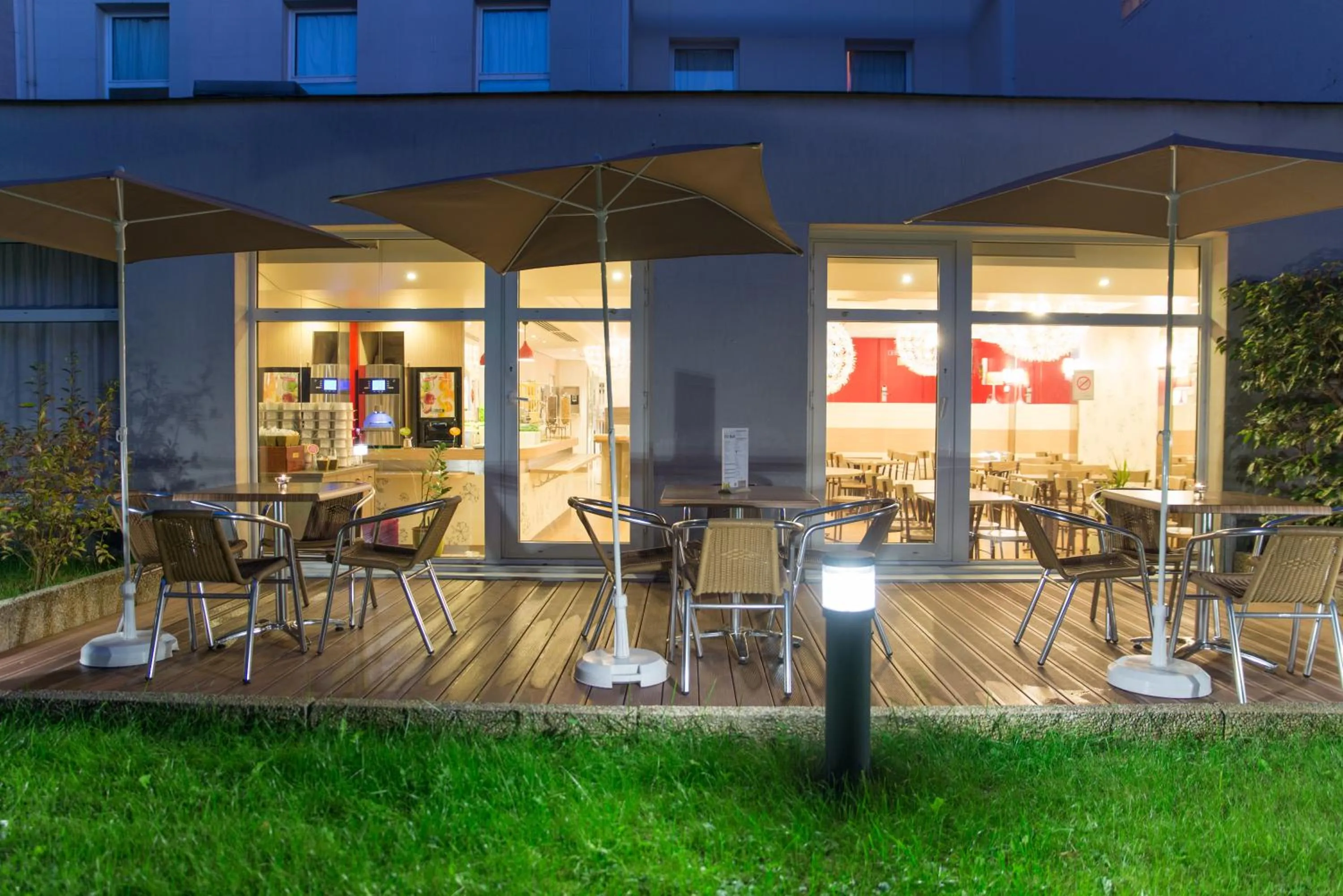 Balcony/Terrace in ibis Paris Vanves Parc des Expositions