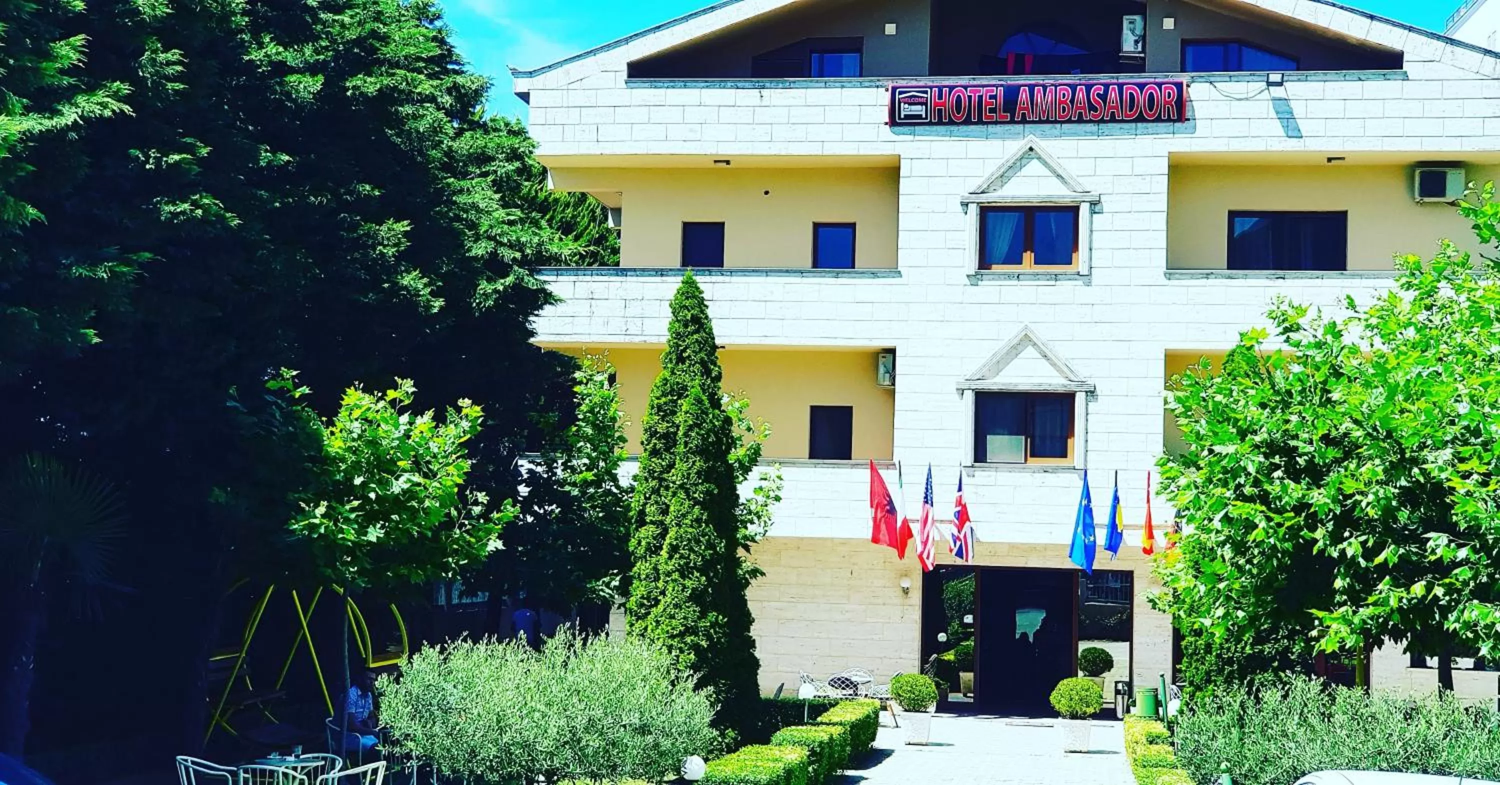 Hotel Ambasador Garden